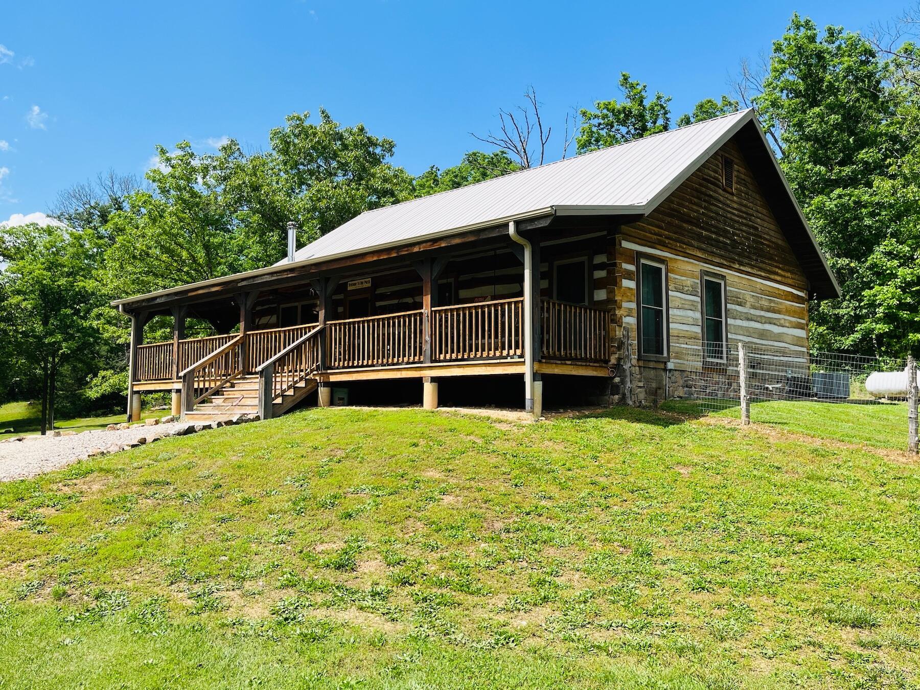 16646 County Road 423 Property Photo 1