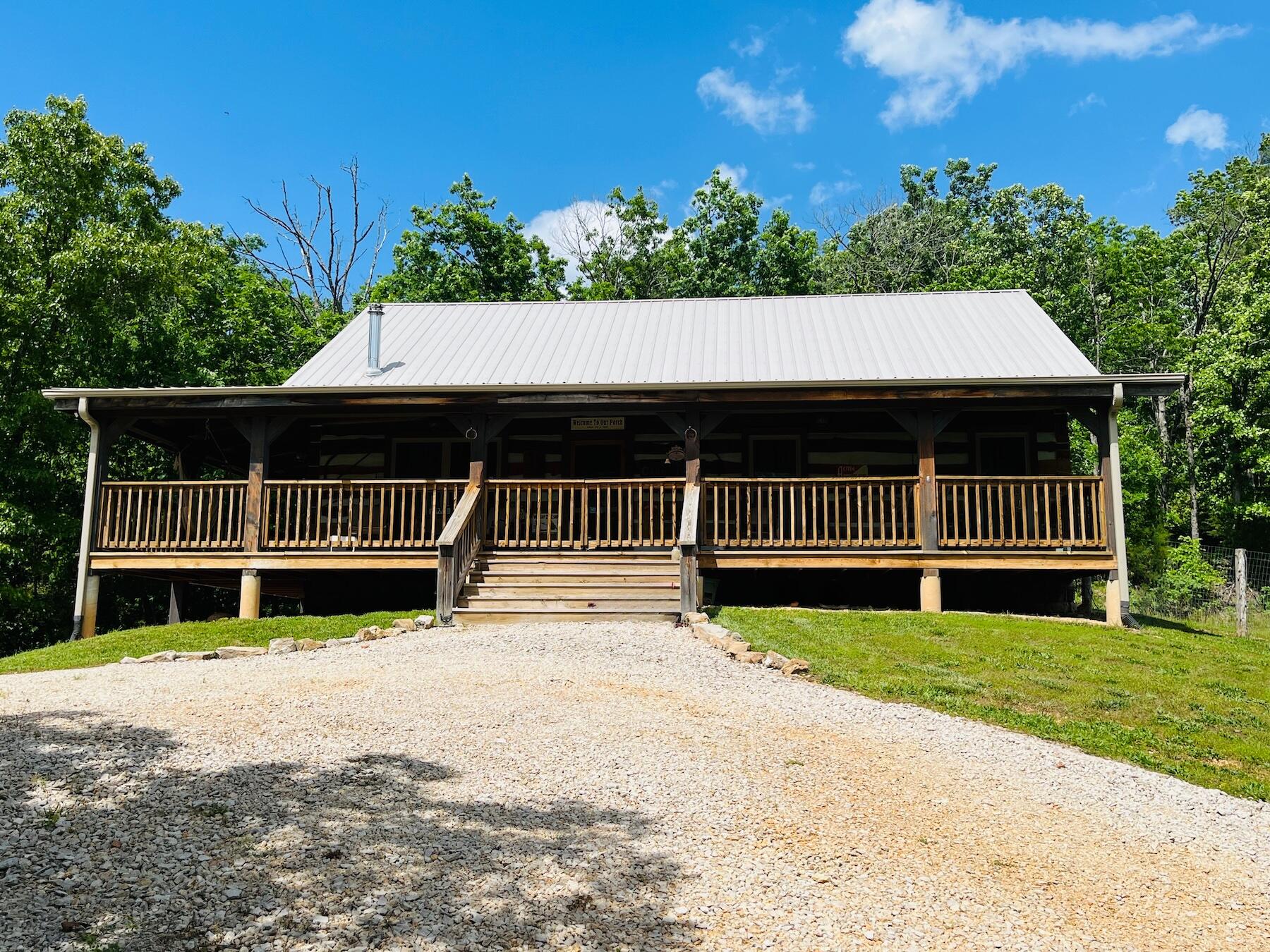 16646 County Road 423 Property Photo 2