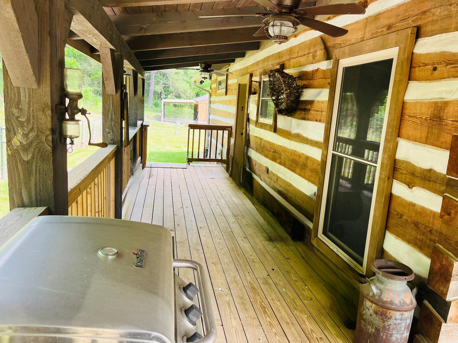 16646 County Road 423 Property Photo 5