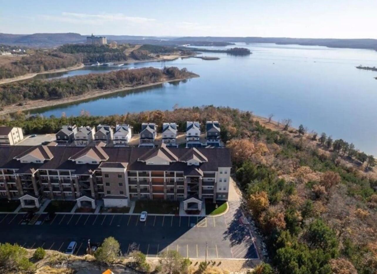 200 Majestic Drive Property Photo 1