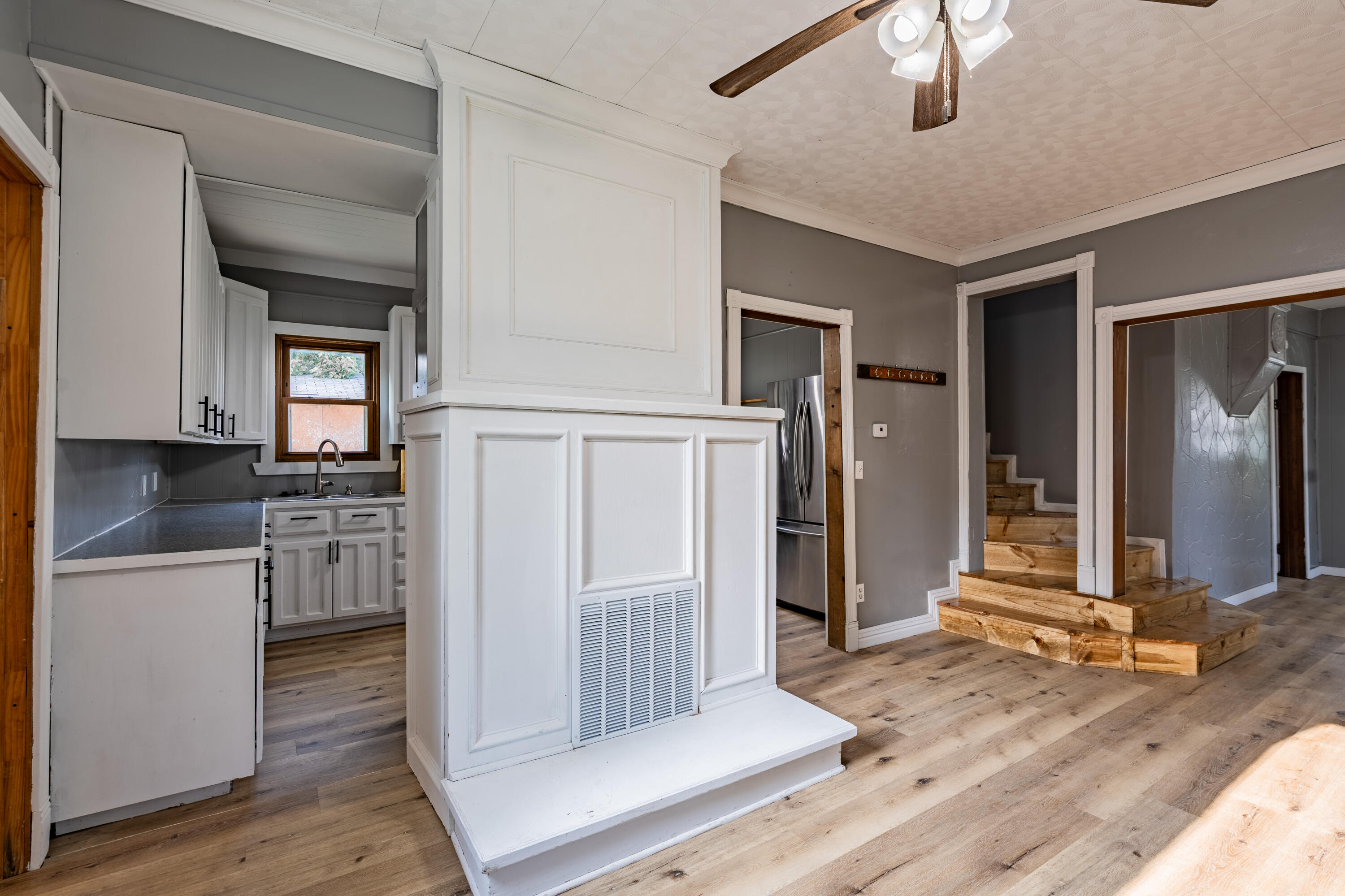 803 West Pine Street Property Photo 7