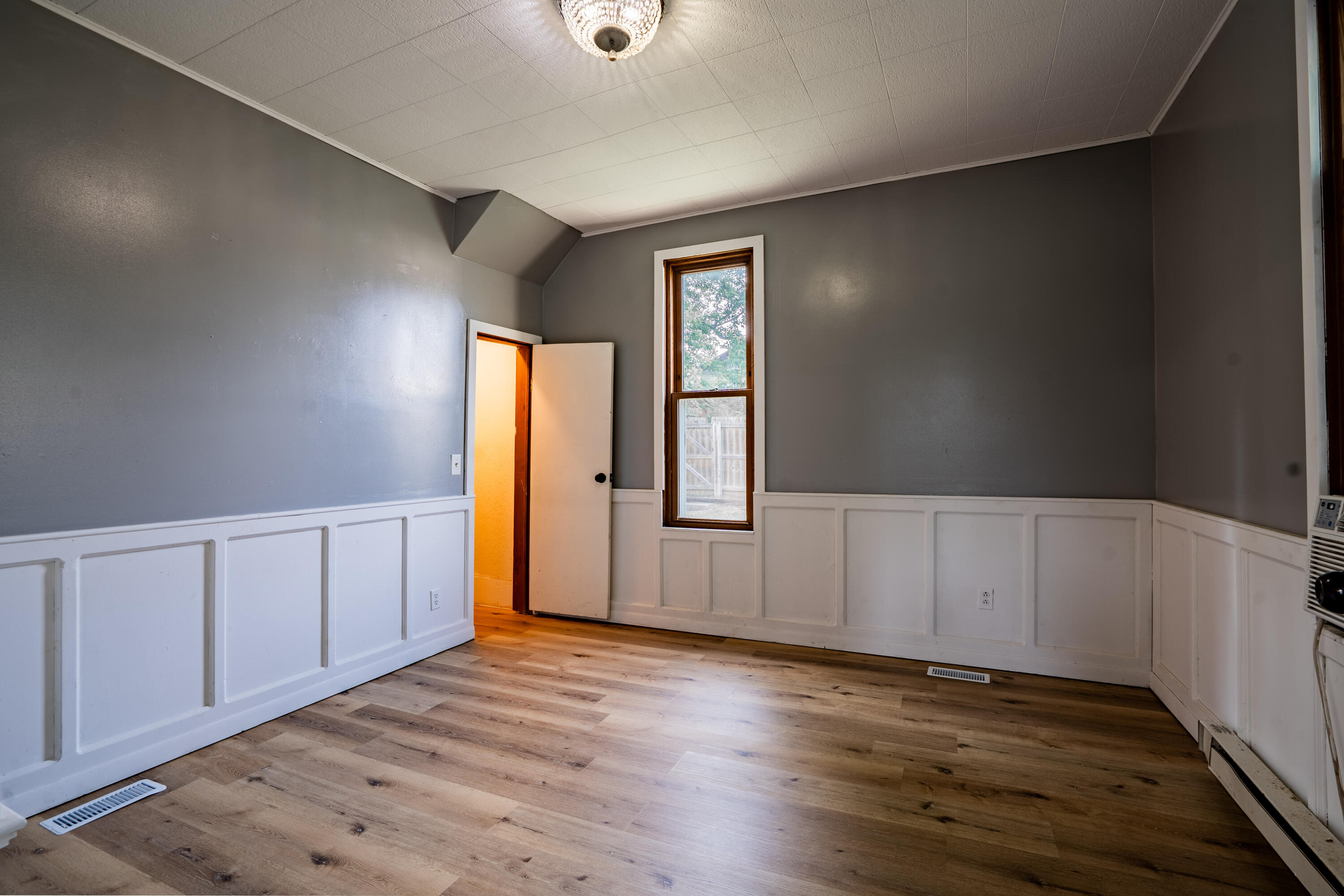 803 West Pine Street Property Photo 12