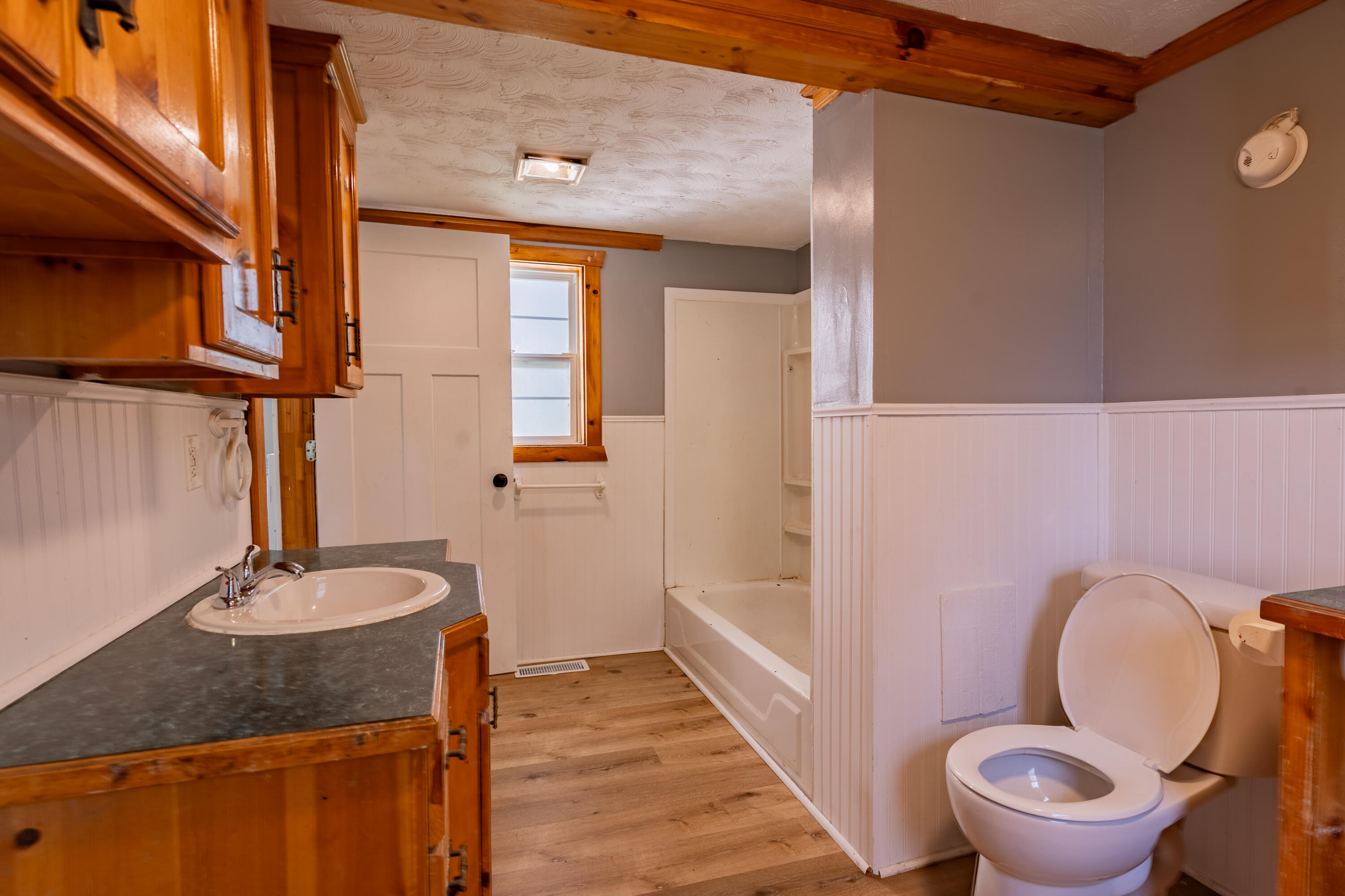 803 West Pine Street Property Photo 14