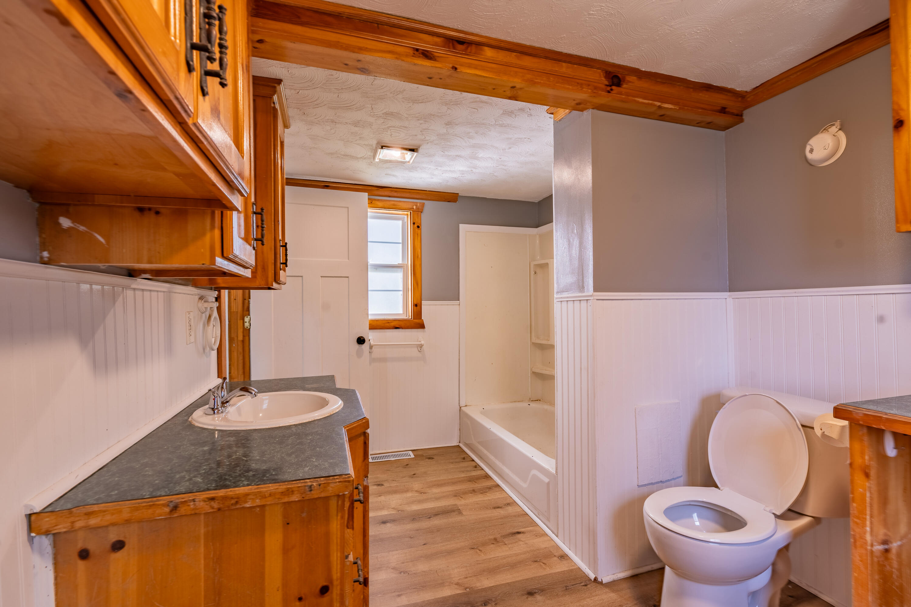 803 West Pine Street Property Photo 15