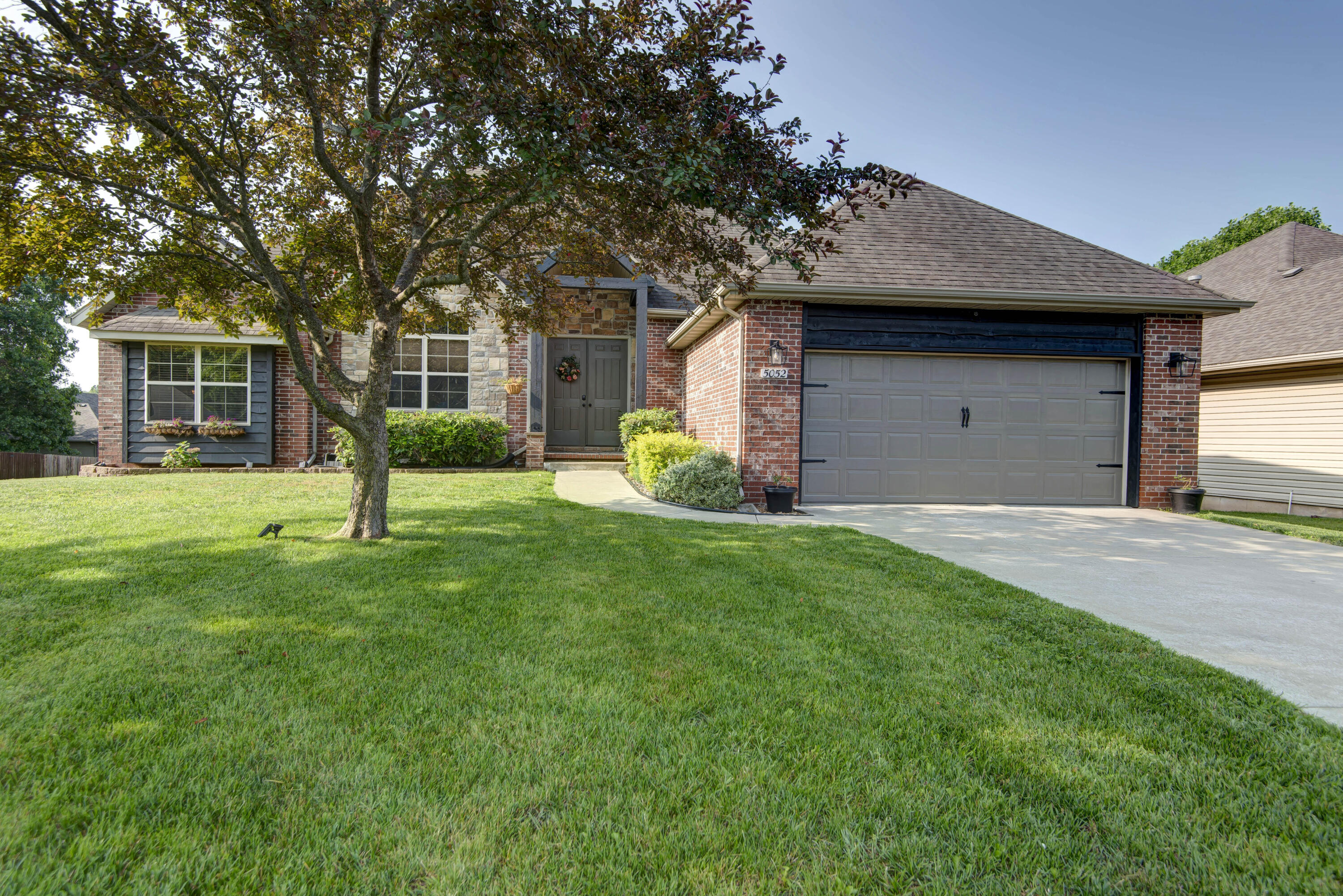 5052 East Cherry Place Property Photo 1