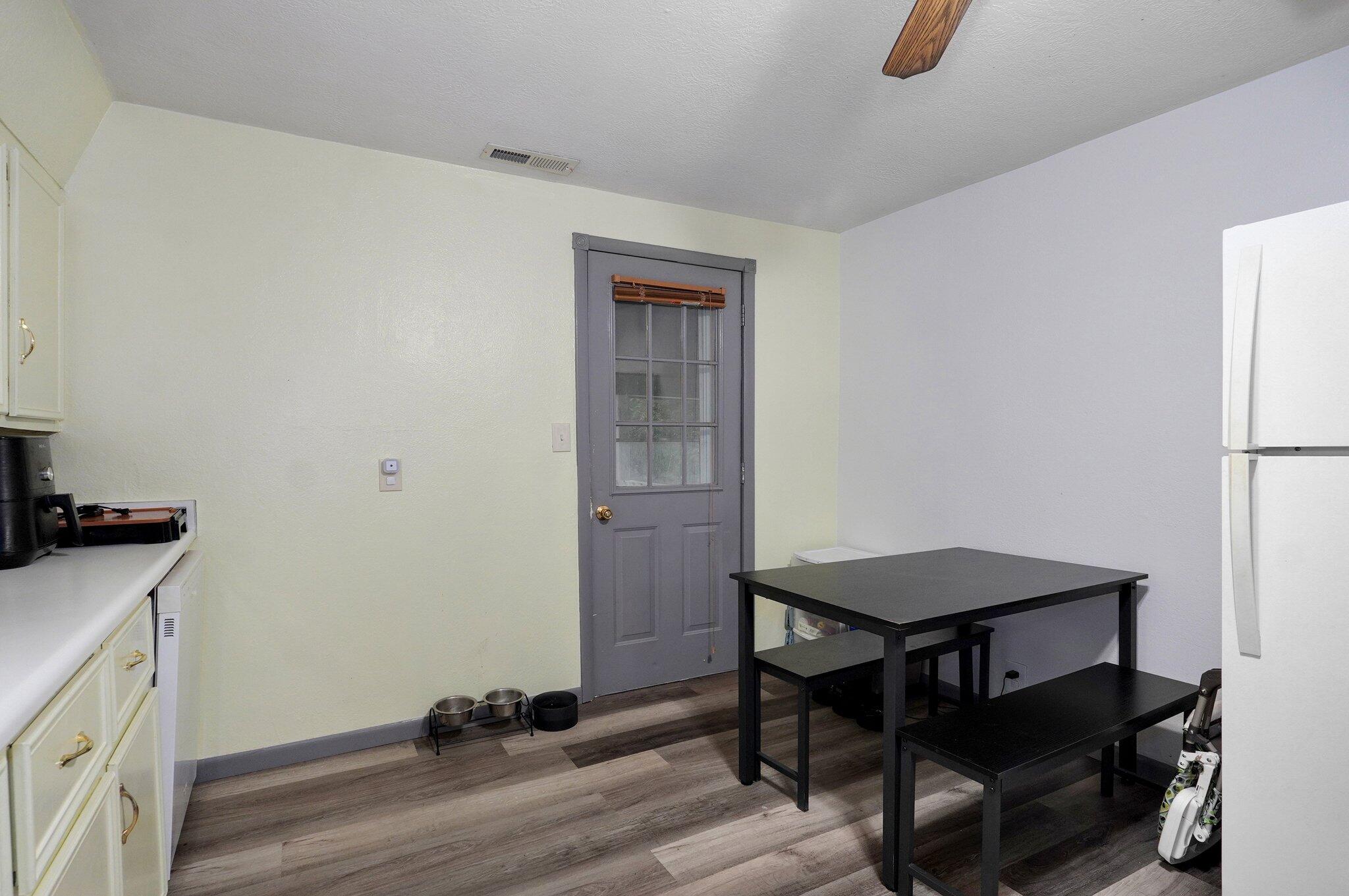 1656 North Hayes Avenue Property Photo 11