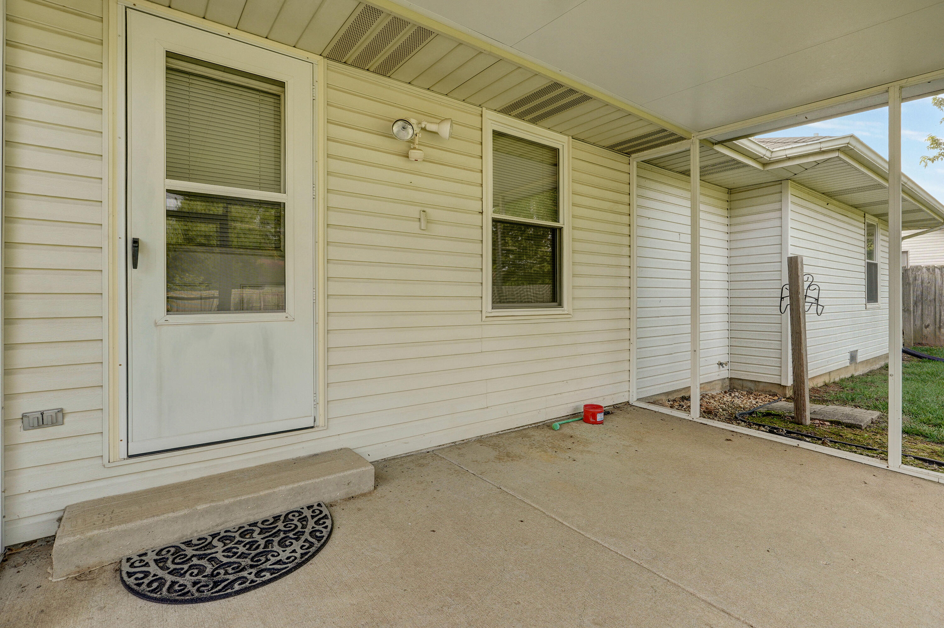 244 South Dove Valley Avenue Property Photo 23