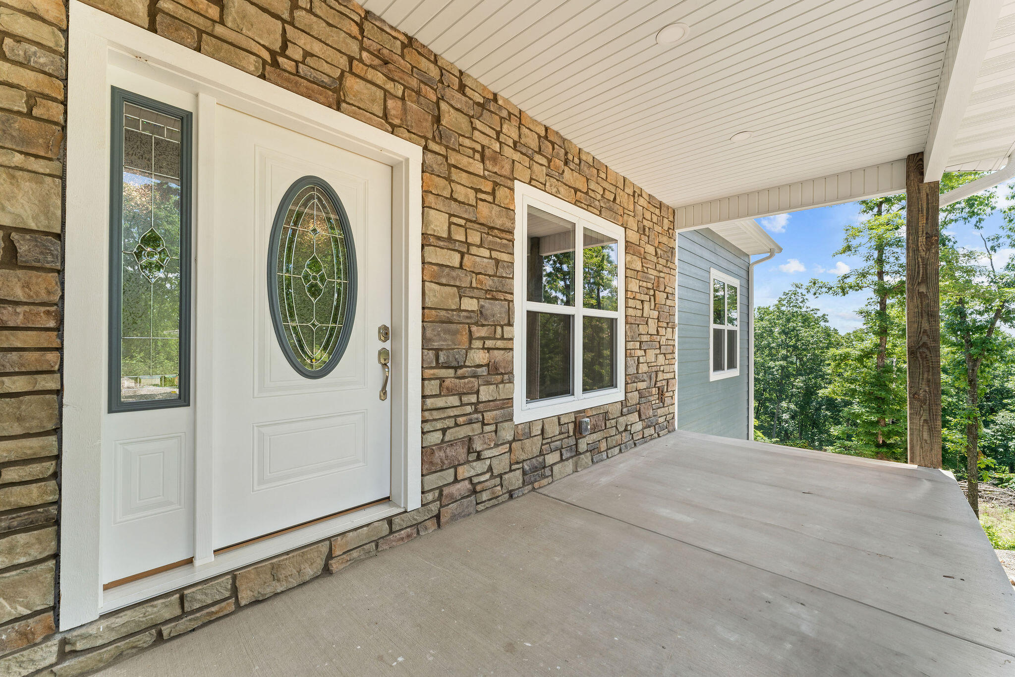 680 Highpoints Ridge Property Photo 4