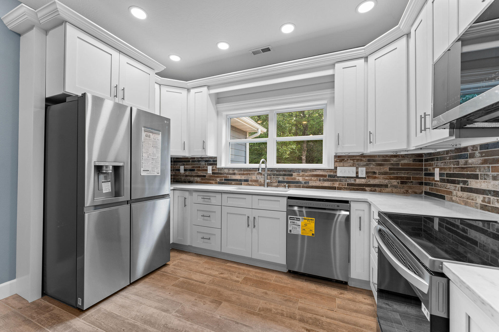 680 Highpoints Ridge Property Photo 9