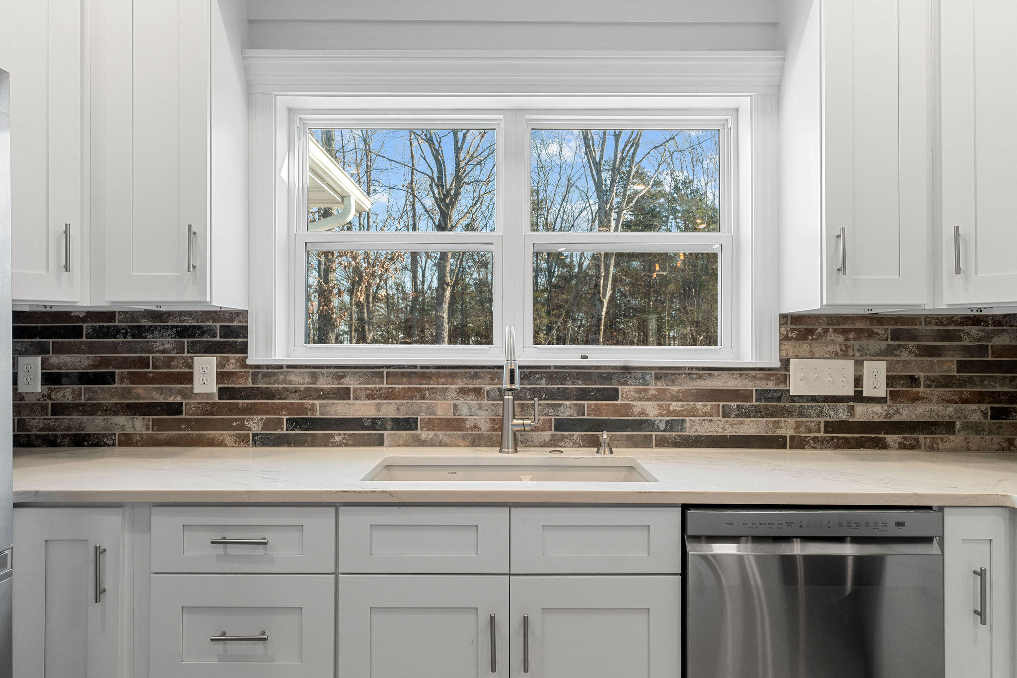 680 Highpoints Ridge Property Photo 10