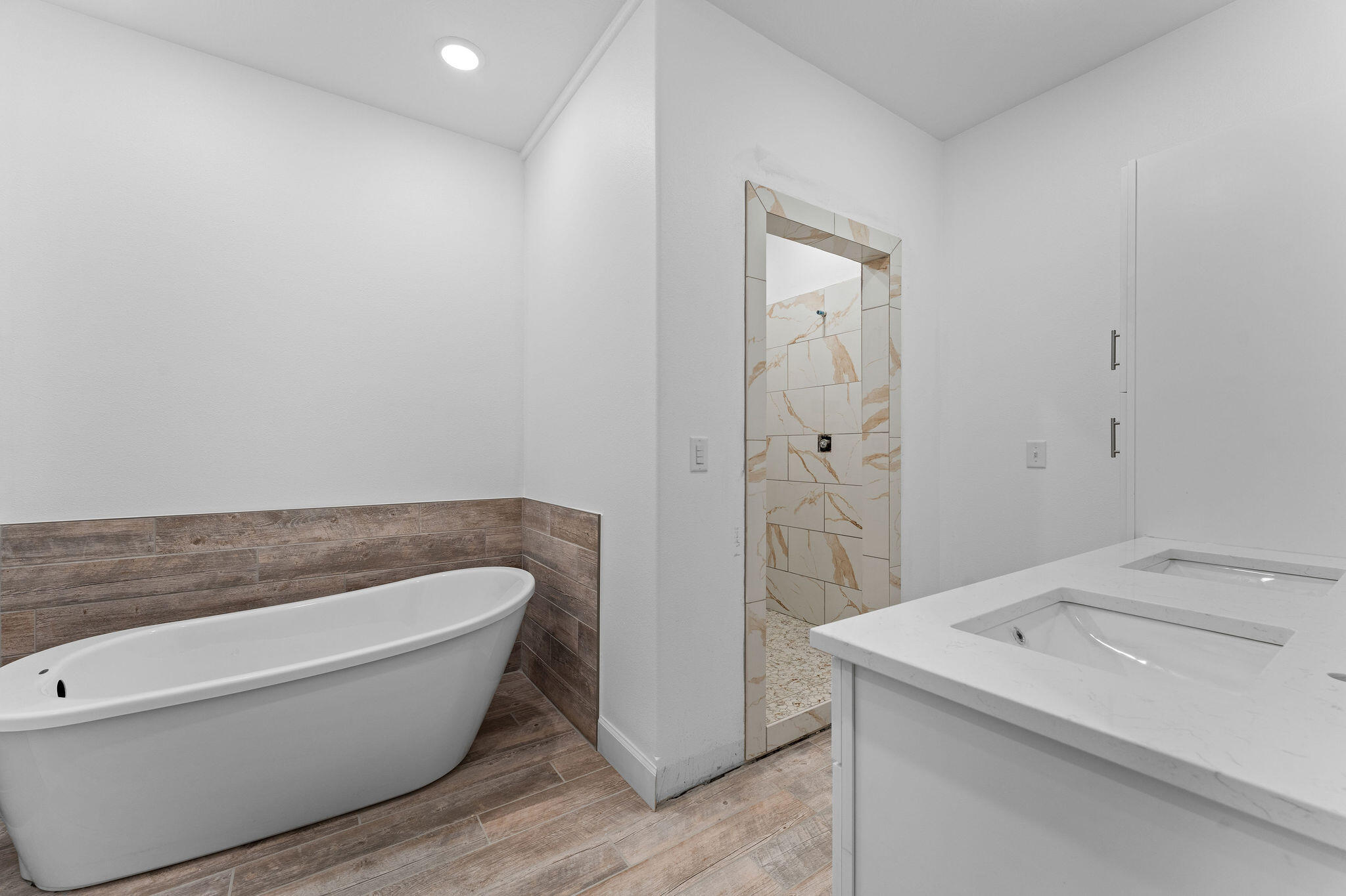 680 Highpoints Ridge Property Photo 15