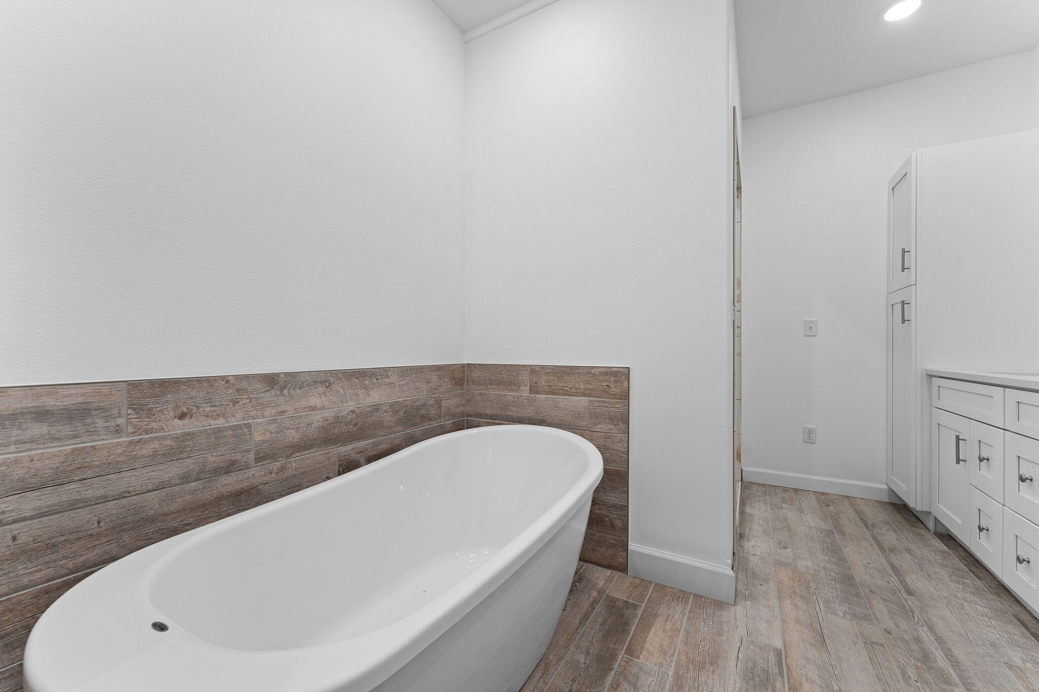 680 Highpoints Ridge Property Photo 19