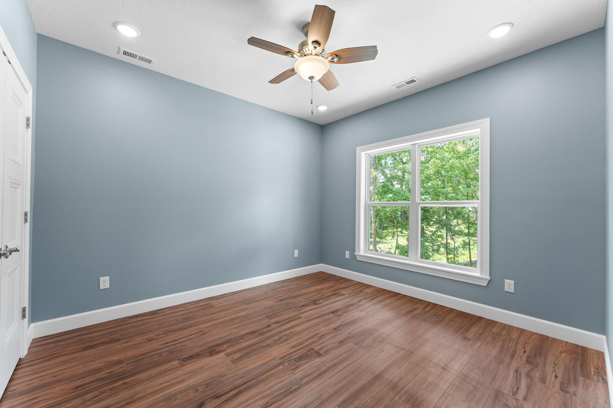 680 Highpoints Ridge Property Photo 21