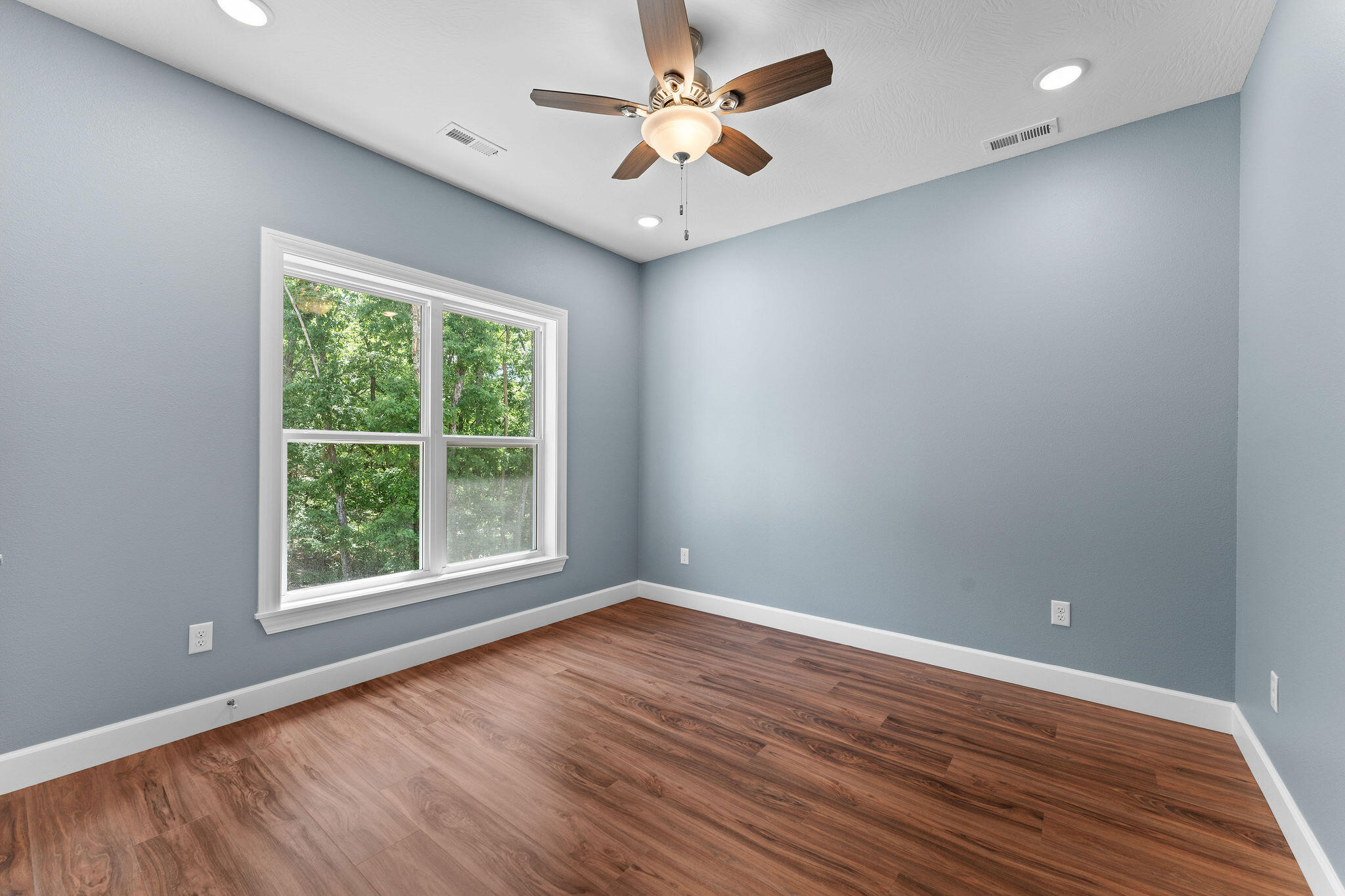 680 Highpoints Ridge Property Photo 23