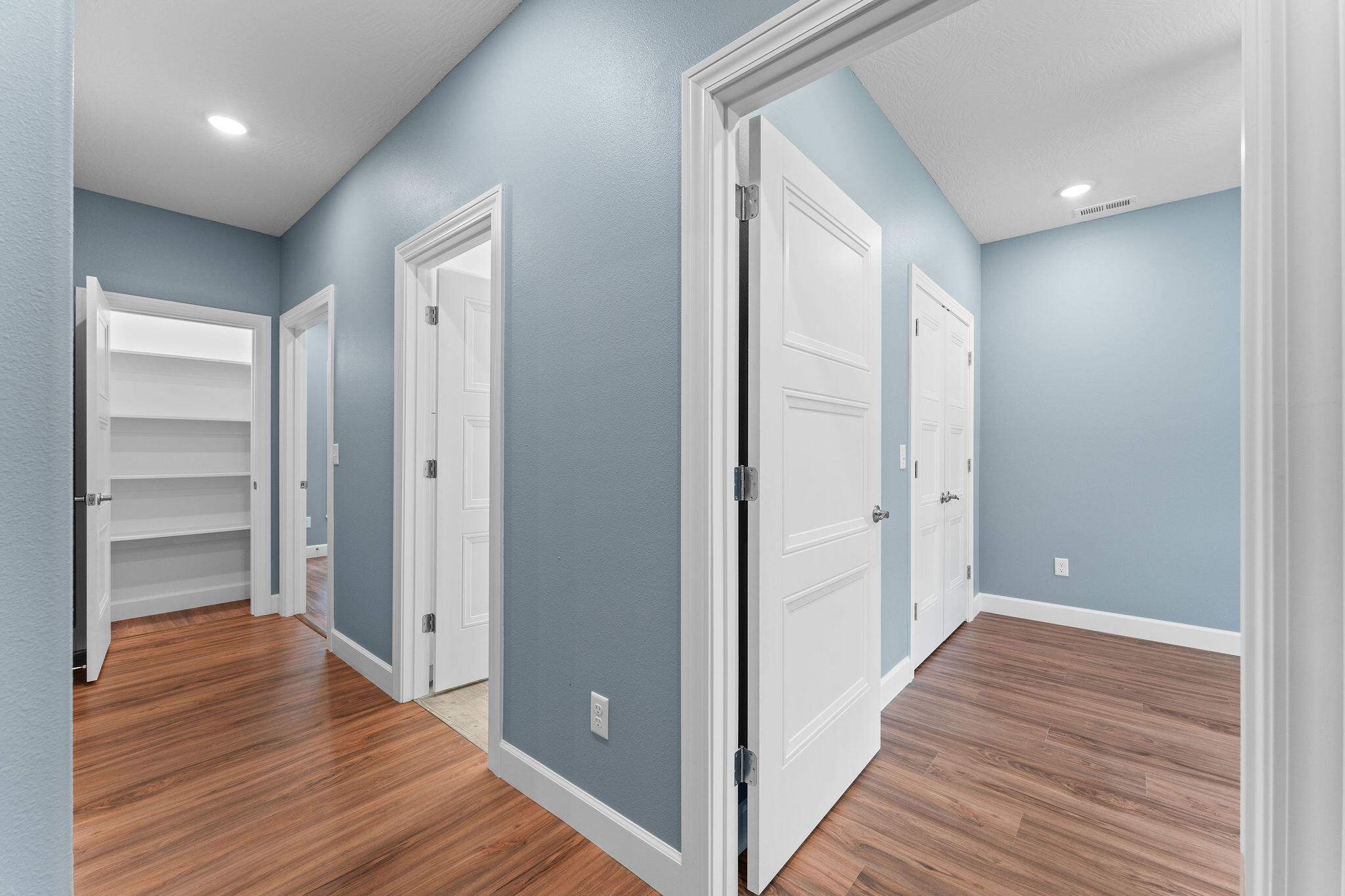 680 Highpoints Ridge Property Photo 24