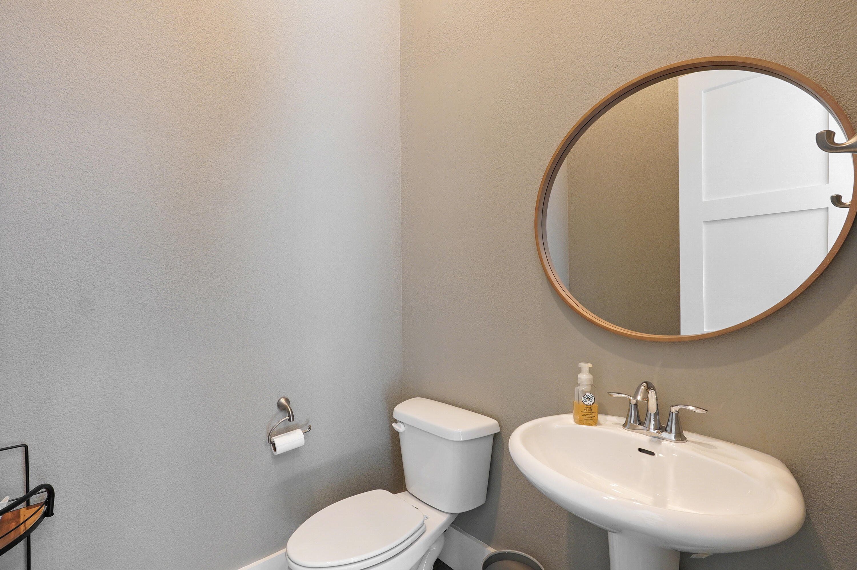 3219 Sommerset Road Property Photo 36