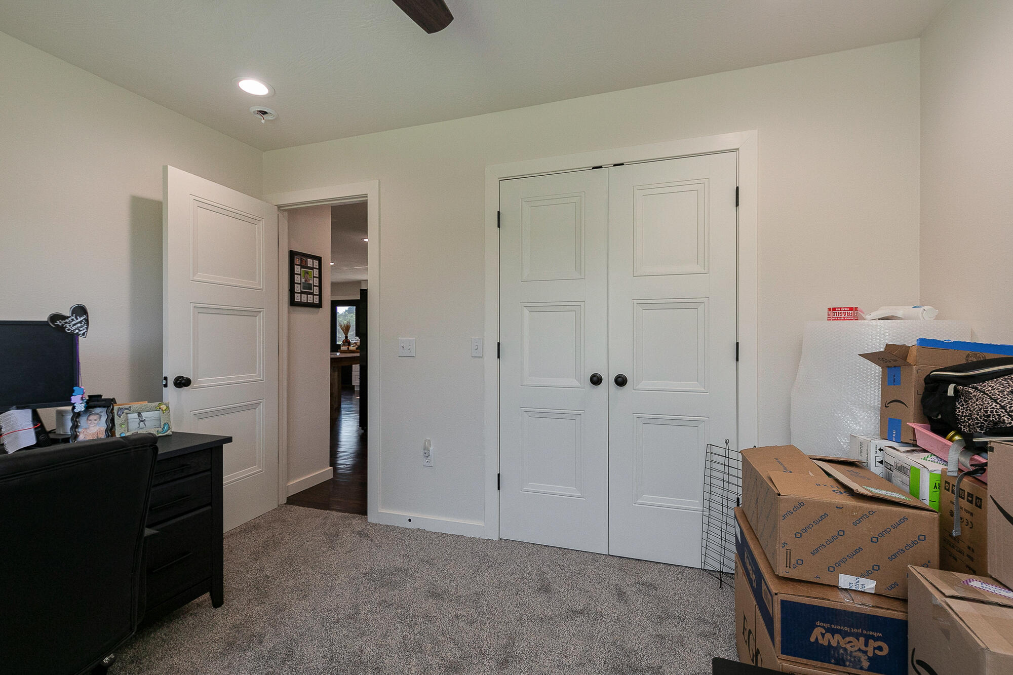 777 South Elm Street Property Photo 21