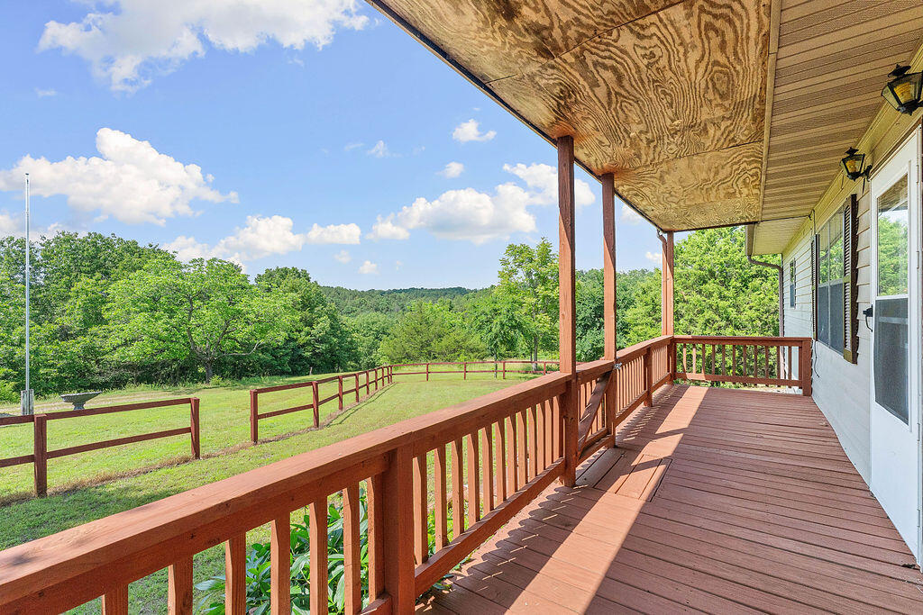 1188 Kyle Road Property Photo 3