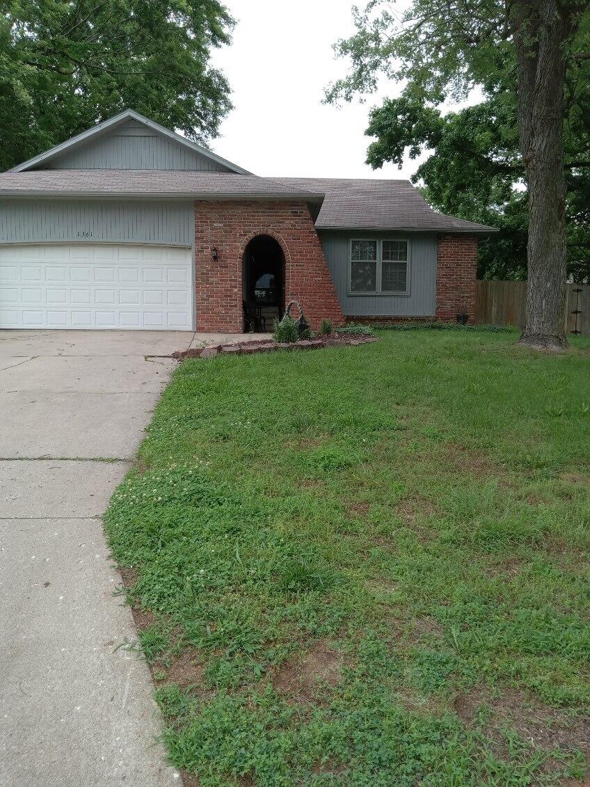 1361 East Dunkirk Street Property Photo 2