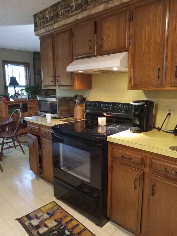 1361 East Dunkirk Street Property Photo 16