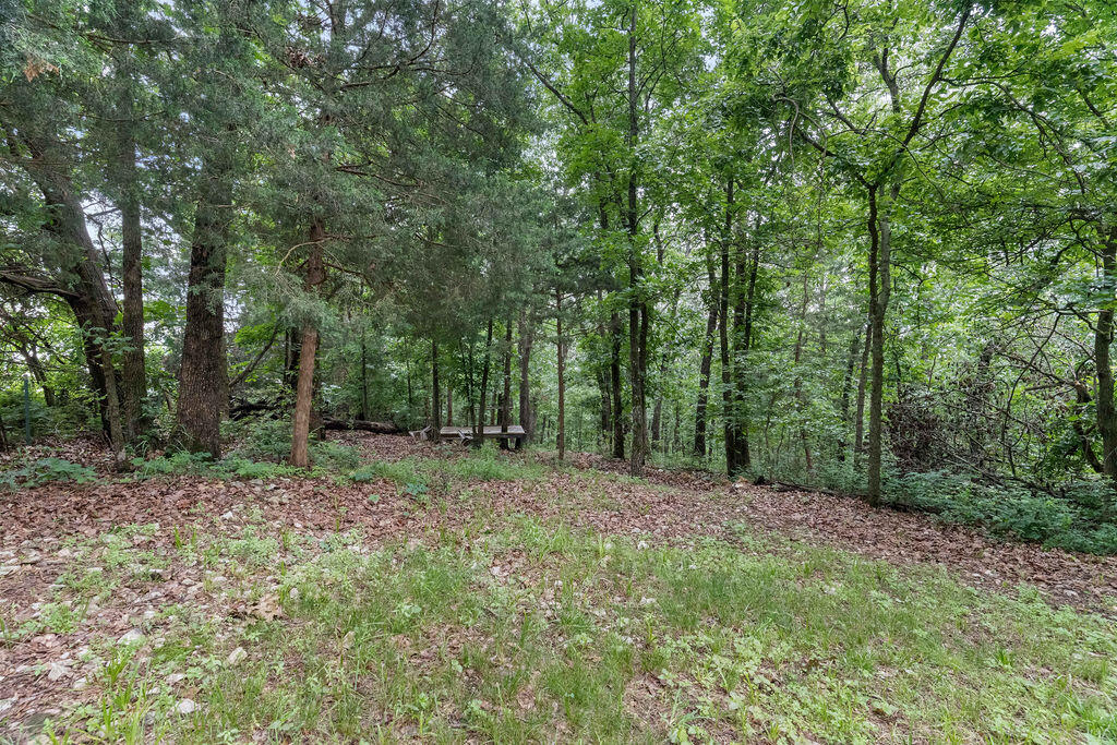 6 Glory Lane Property Photo 9