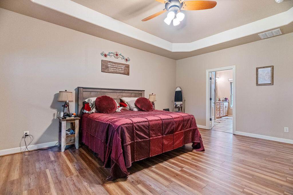 6 Glory Lane Property Photo 36