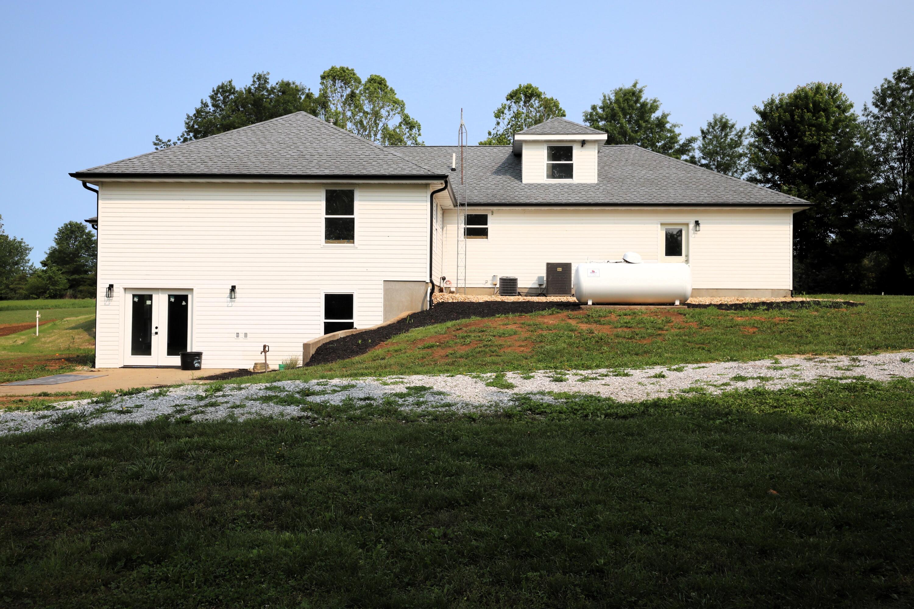 292 Jace Road Property Photo 5
