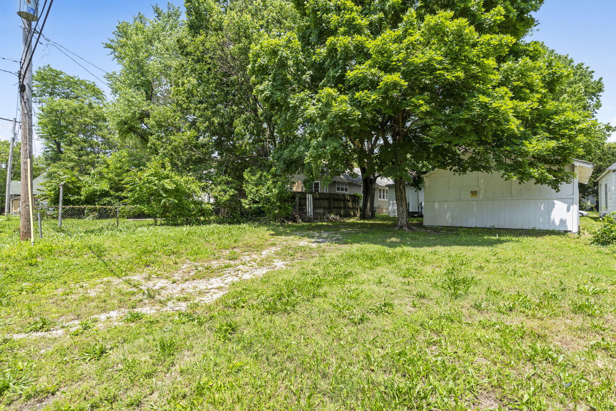 512 West Nichols Street Property Photo 23