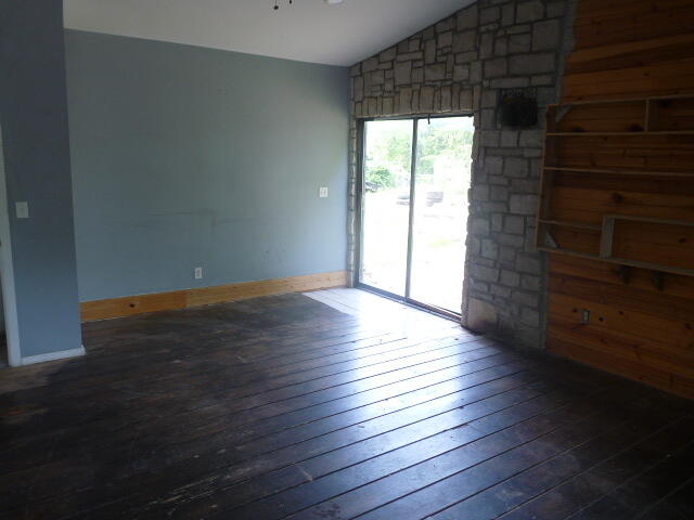 1098 Sundown Lane Property Photo 9