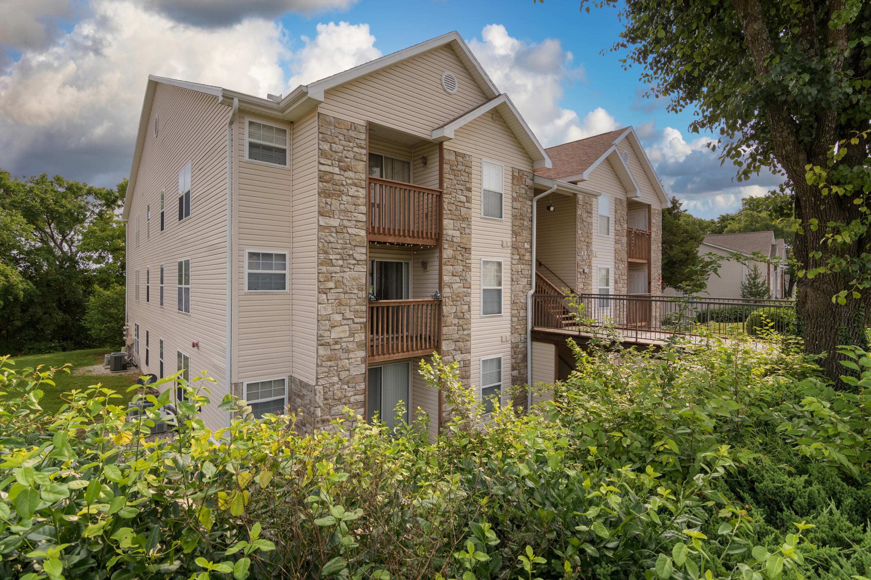 118 Vixen Circle Property Photo 2