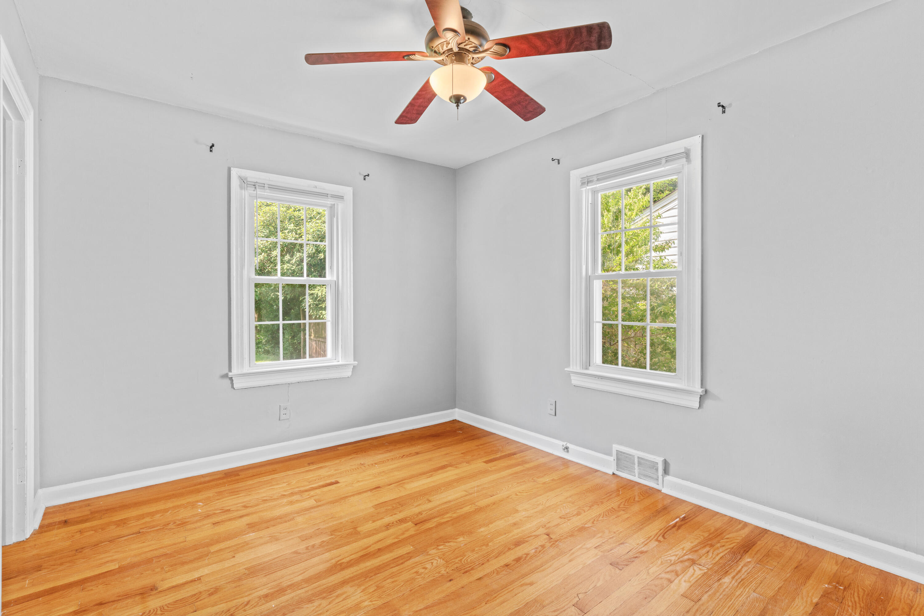 1236 East Portland Street Property Photo 19