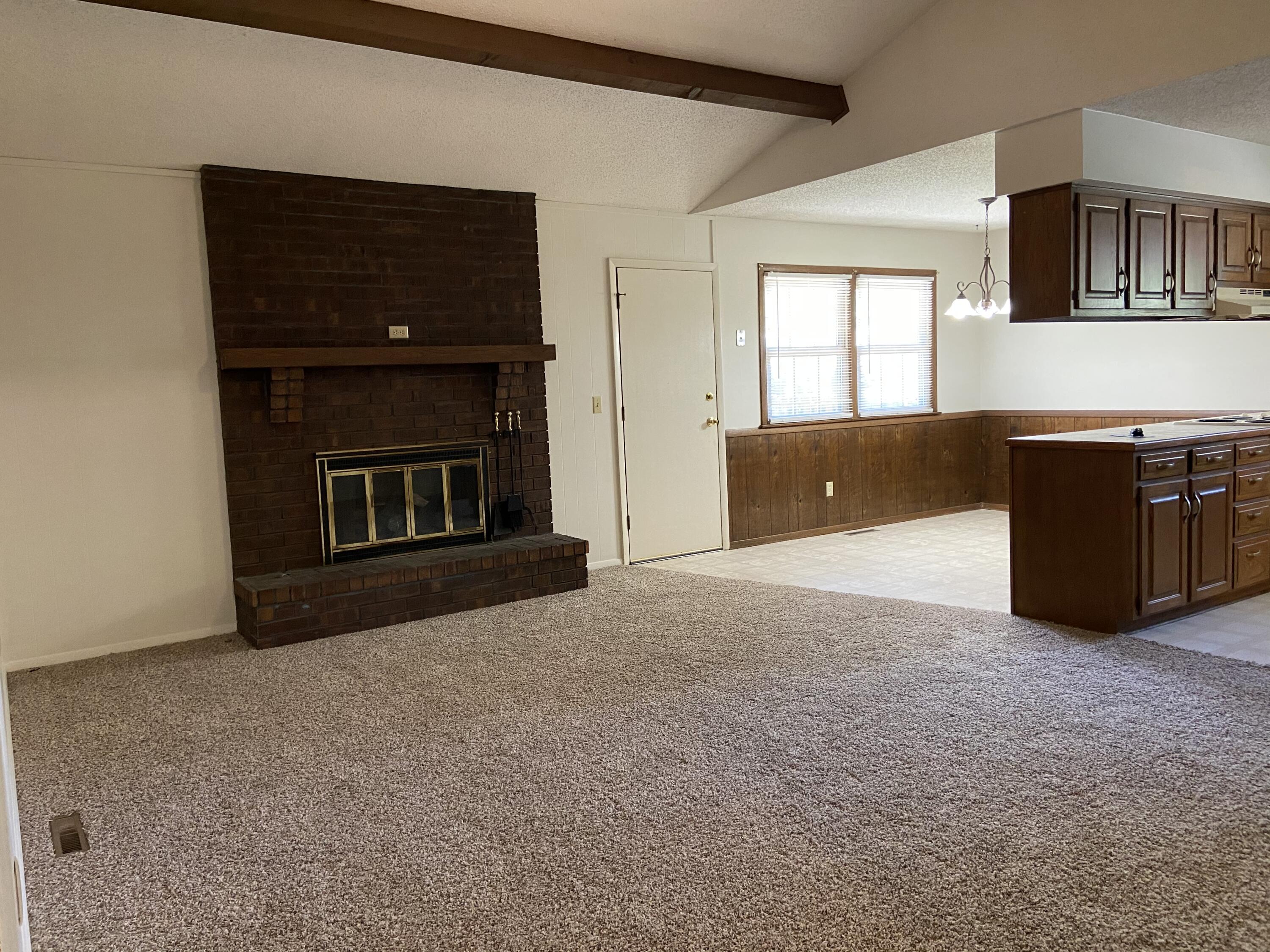 3338 South Roanoke Avenue Property Photo 4