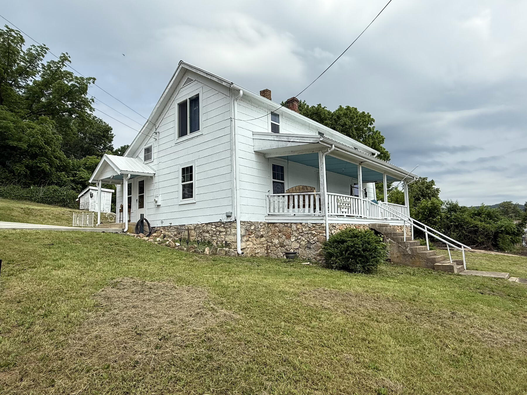 18039 2nd Street Property Photo 2