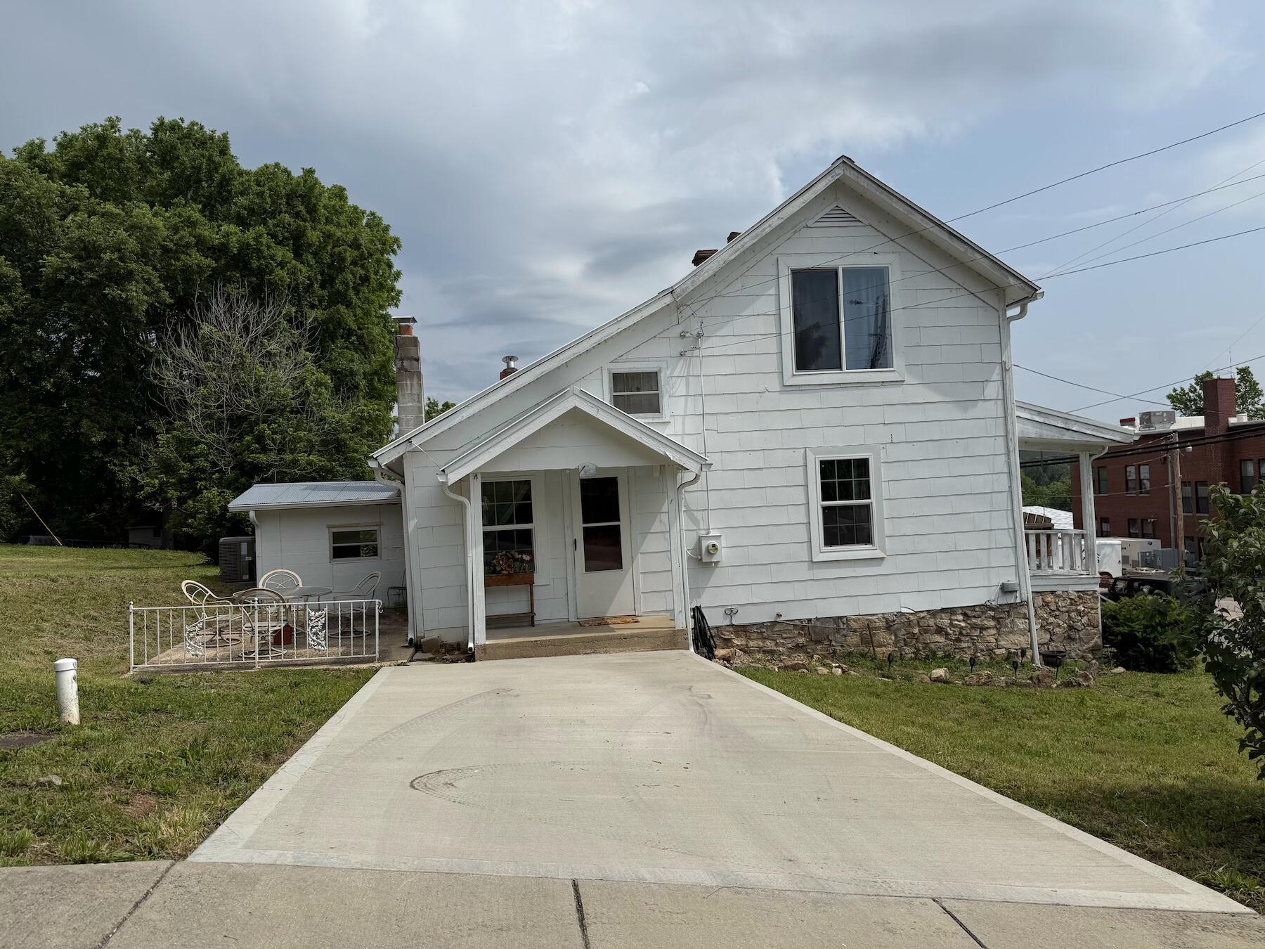 18039 2nd Street Property Photo 5