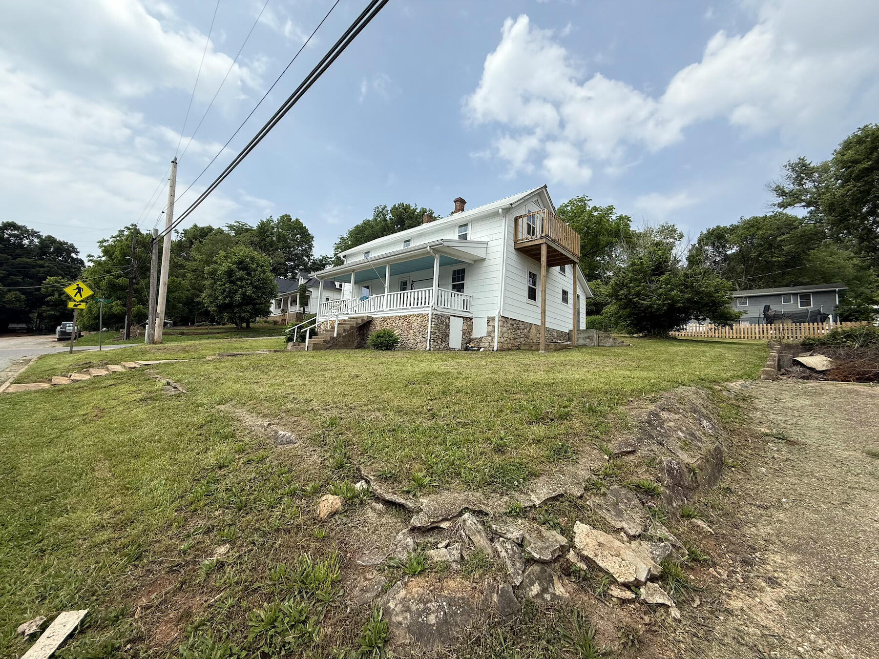 18039 2nd Street Property Photo 7