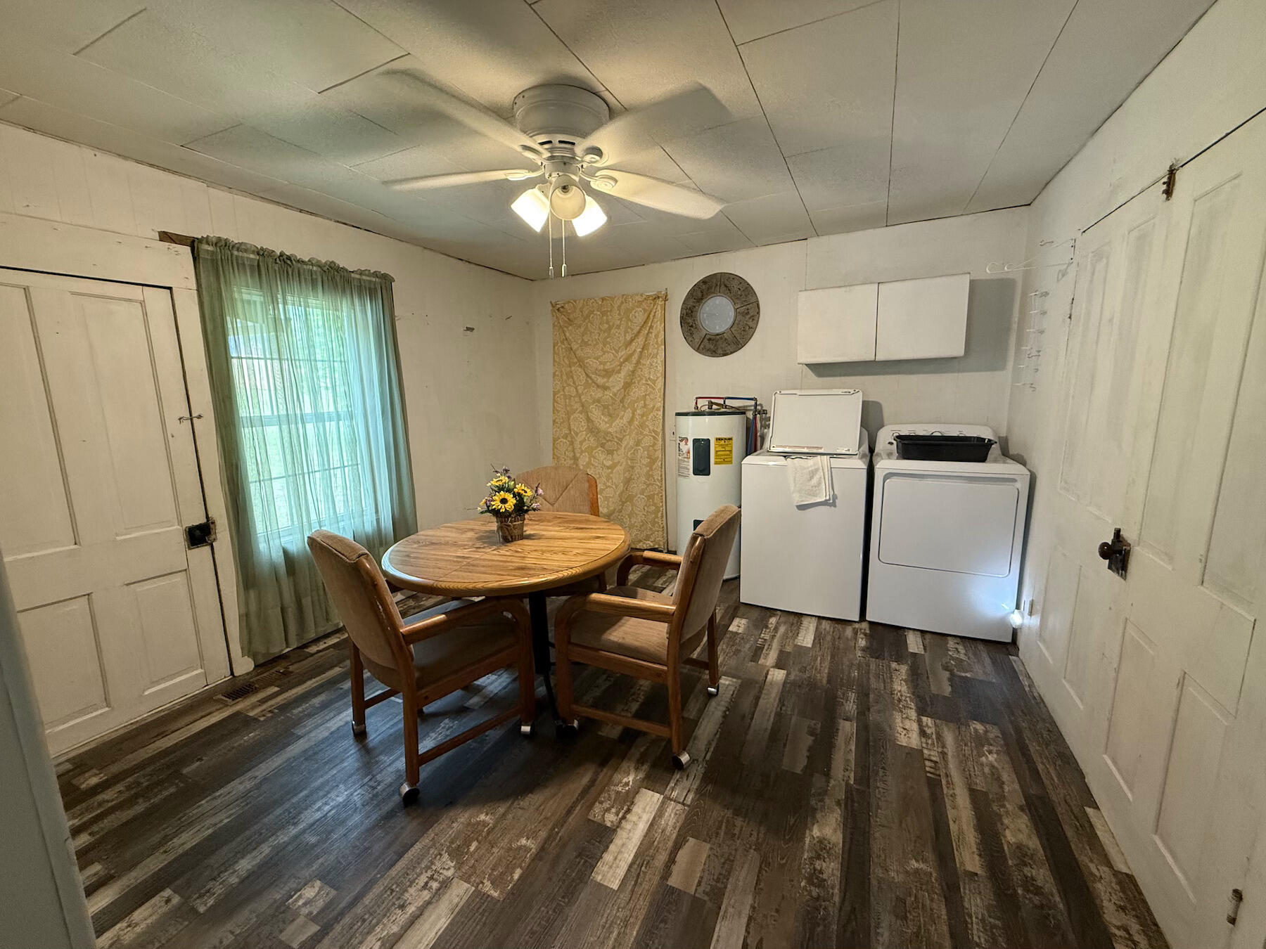 18039 2nd Street Property Photo 11