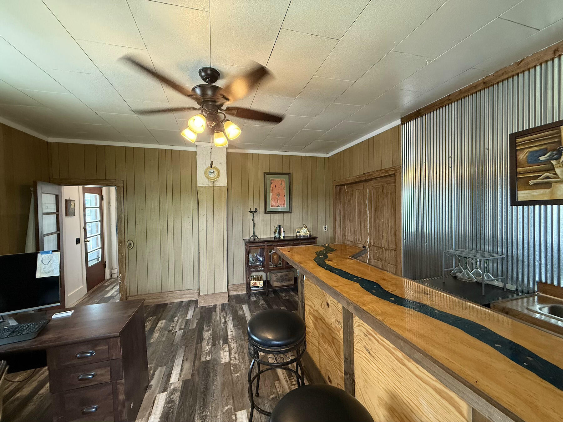 18039 2nd Street Property Photo 18