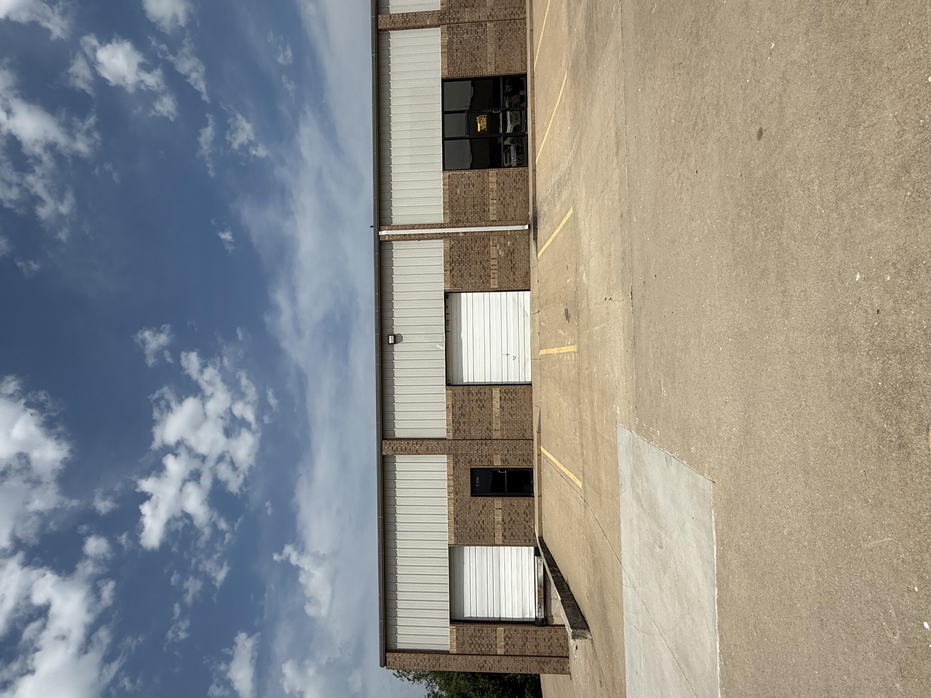 380 East State Highway Cc Property Photo 1