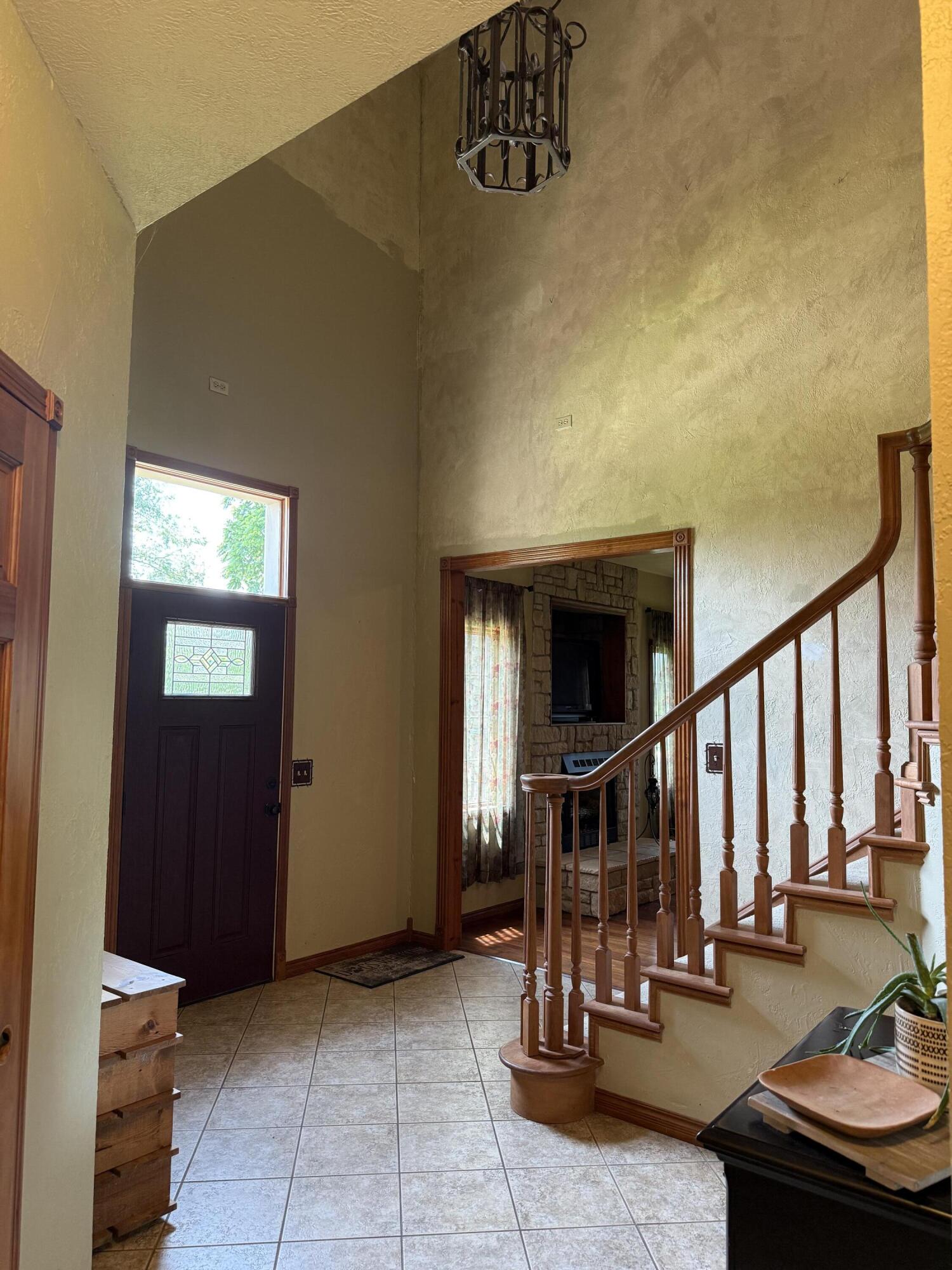 1043 Rock Road Property Photo 11