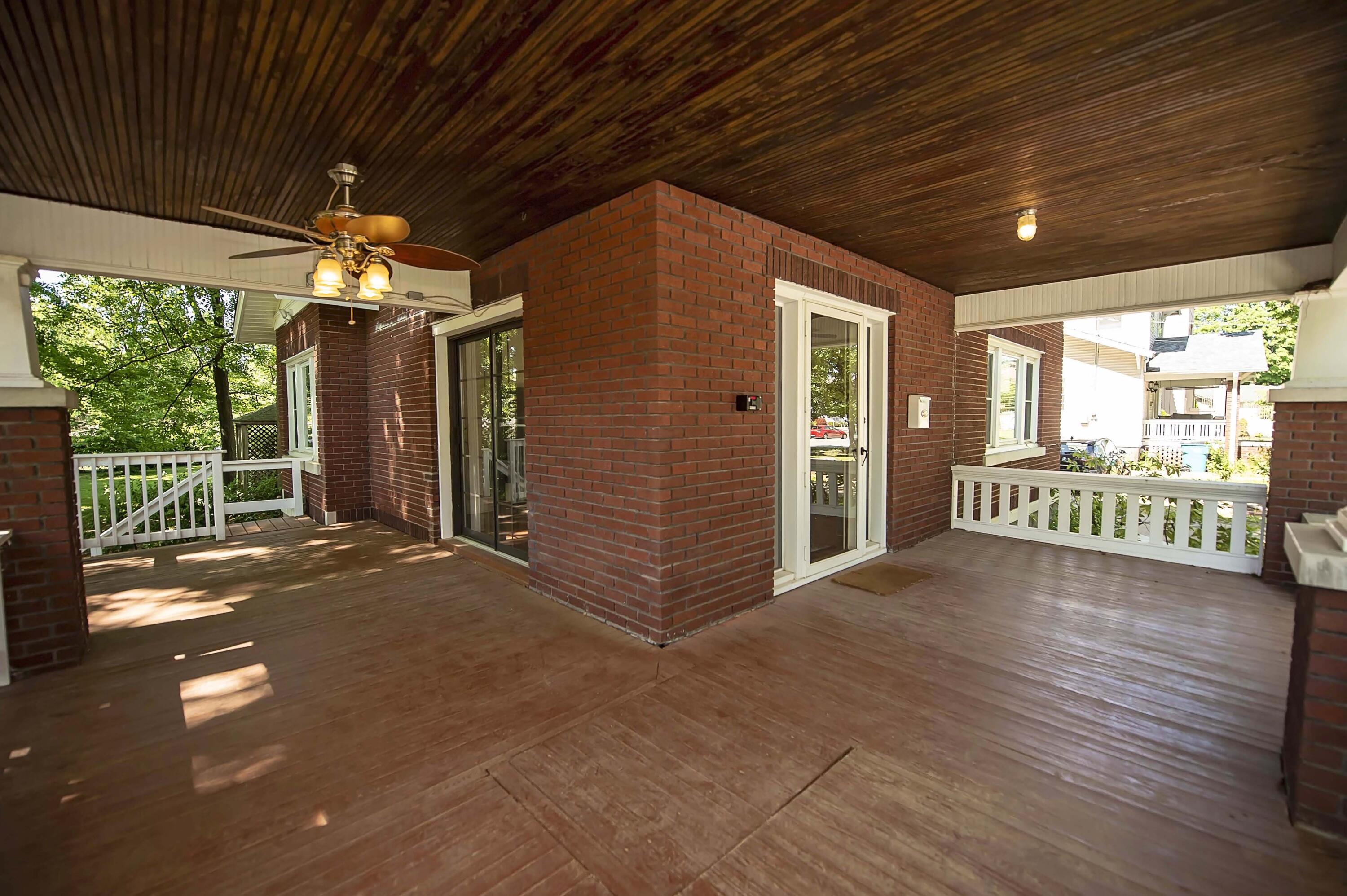 1348 East Cherry Street Property Photo 3