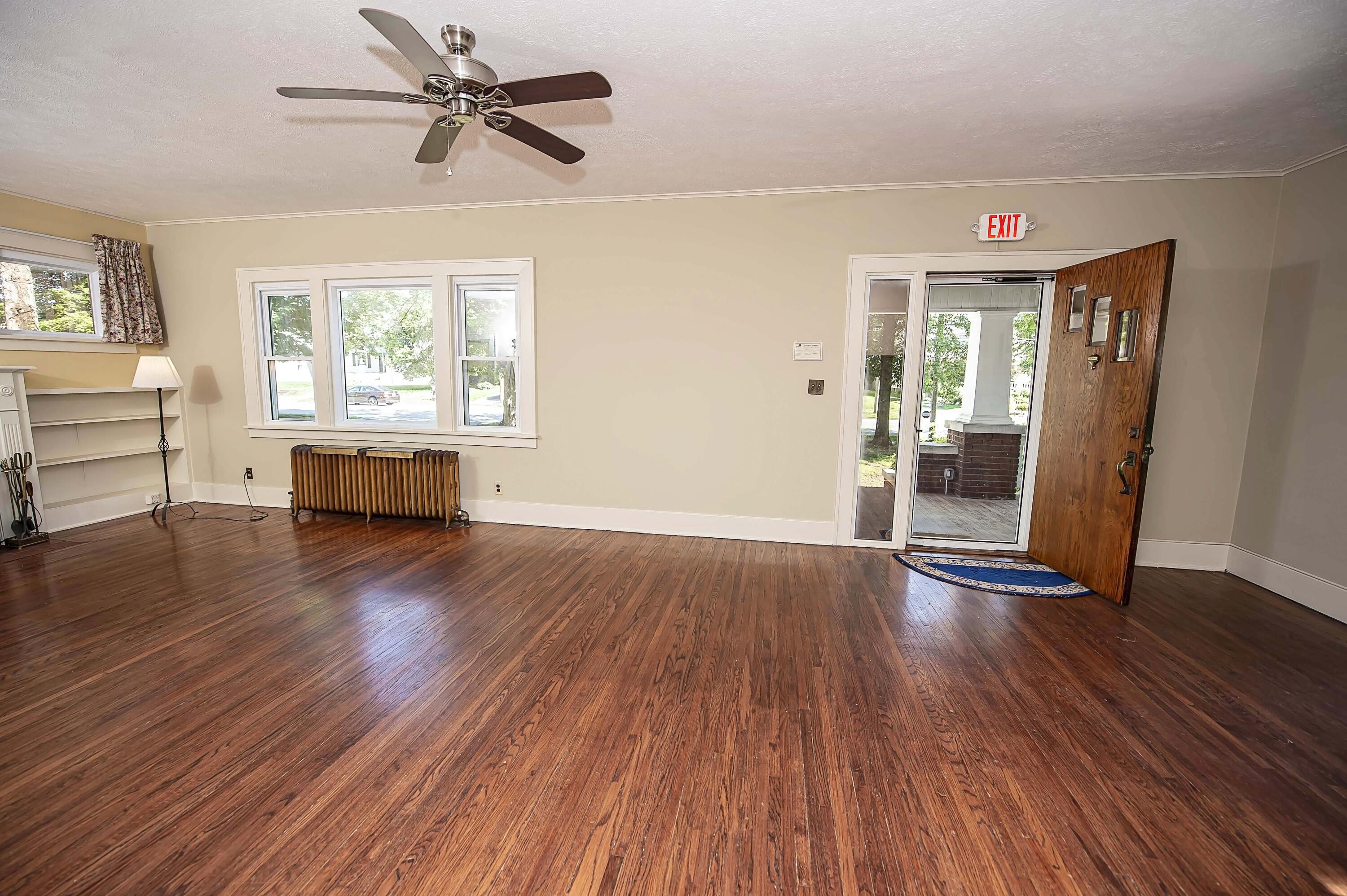 1348 East Cherry Street Property Photo 5