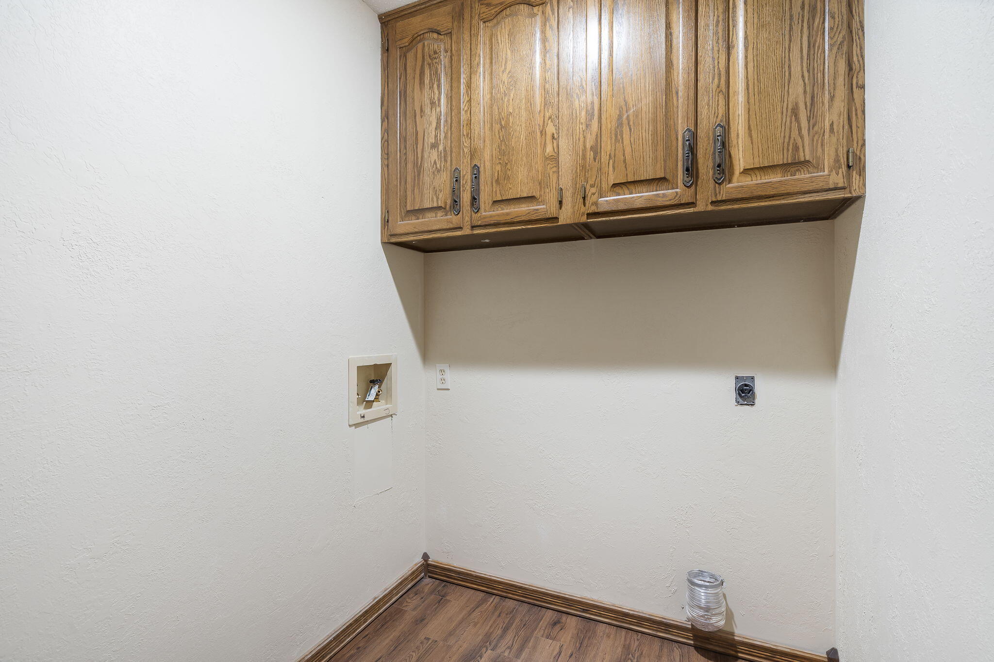 5618 South Kimbrough Avenue Property Photo 17