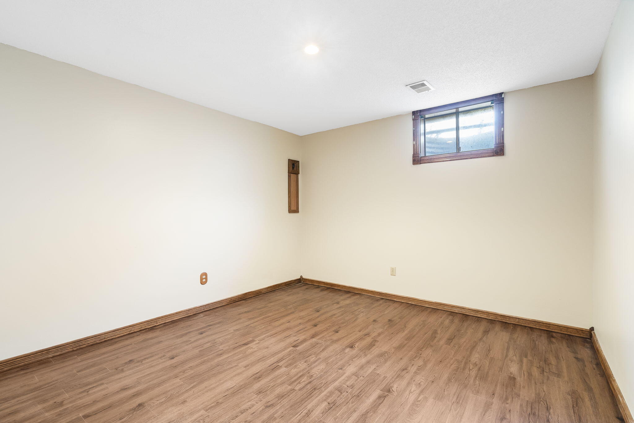 5618 South Kimbrough Avenue Property Photo 24