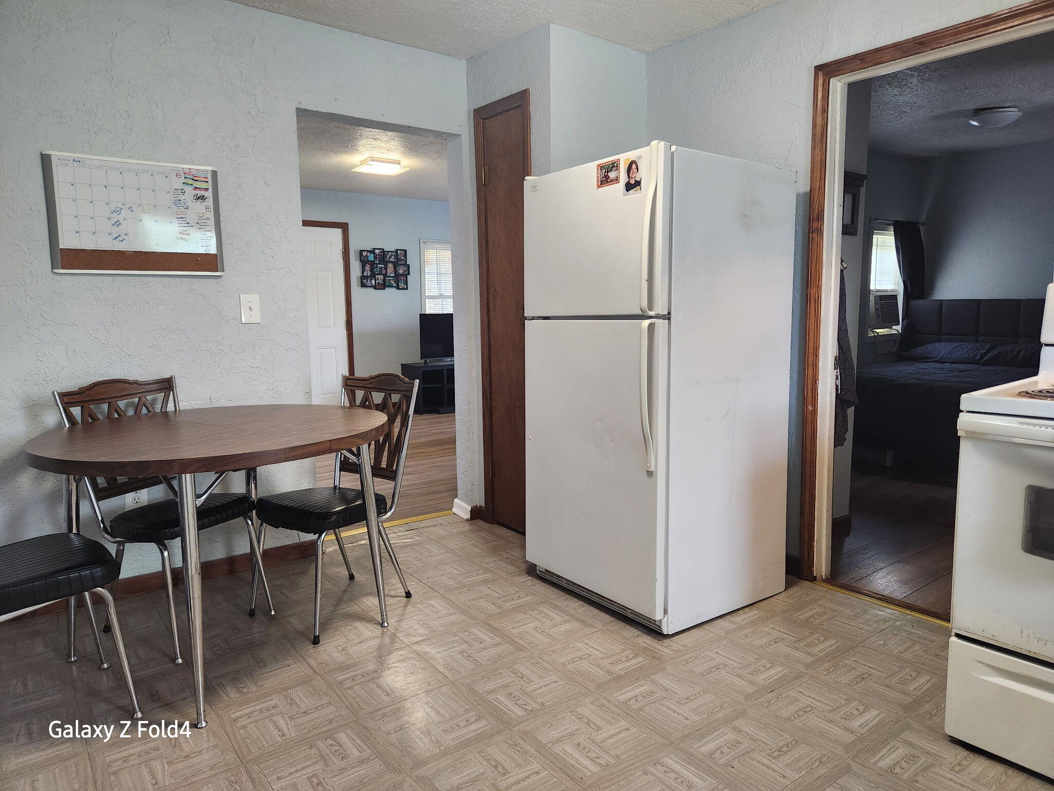 232 North Olive Street Property Photo 9