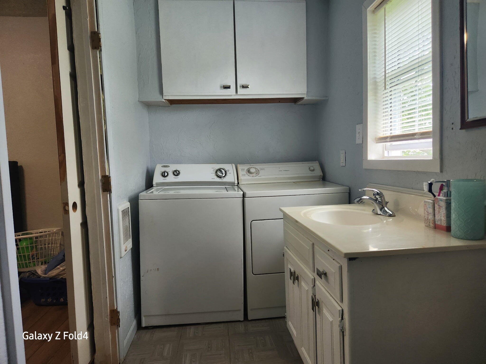 232 North Olive Street Property Photo 16