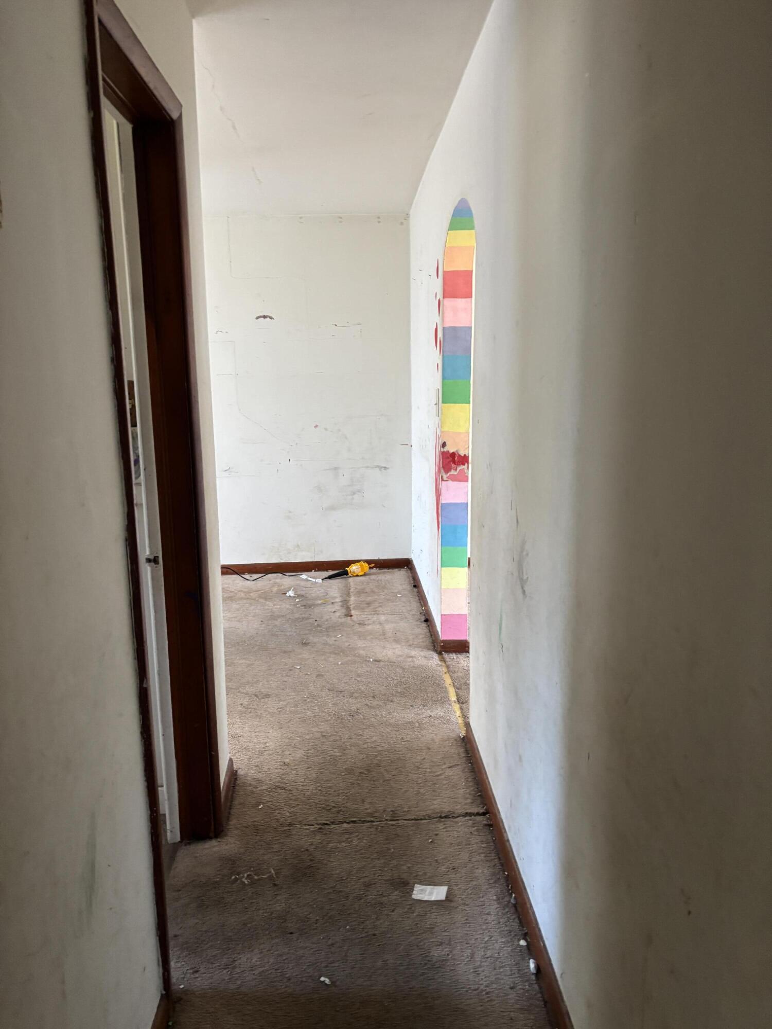 1044 South Main Avenue Property Photo 15