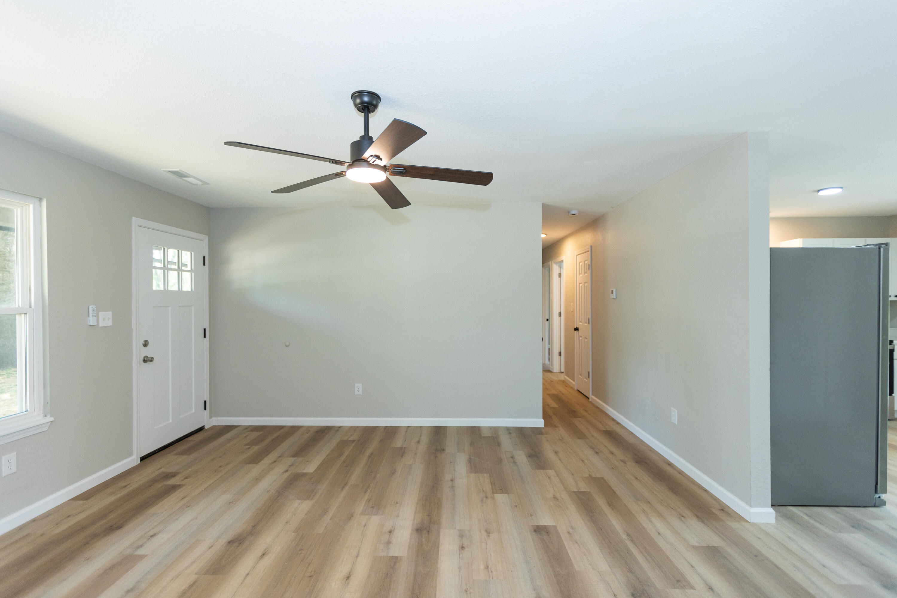 3218 West Countryside Drive Property Photo 9