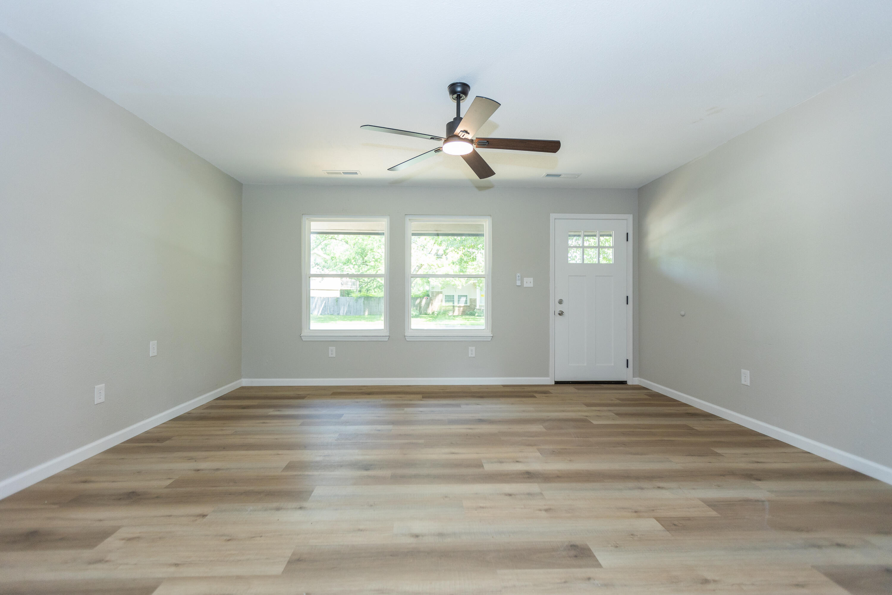3218 West Countryside Drive Property Photo 10