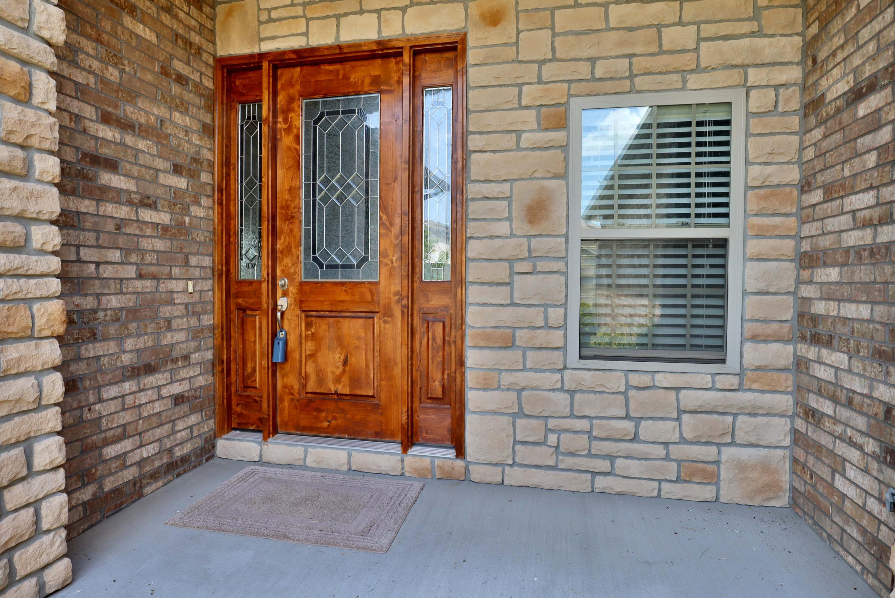 1189 North Cedar Ridge Avenue Property Photo 4