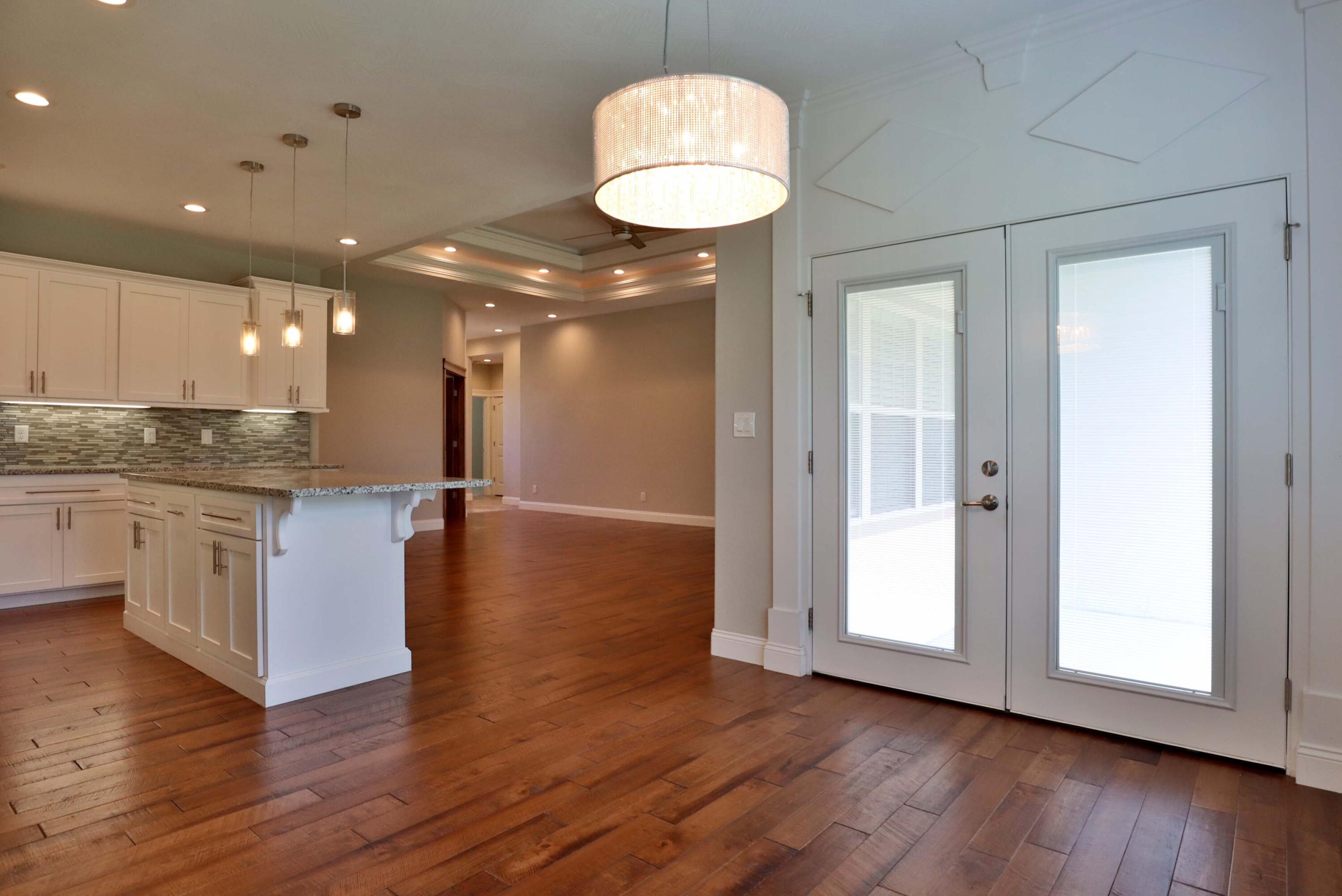 1189 North Cedar Ridge Avenue Property Photo 14